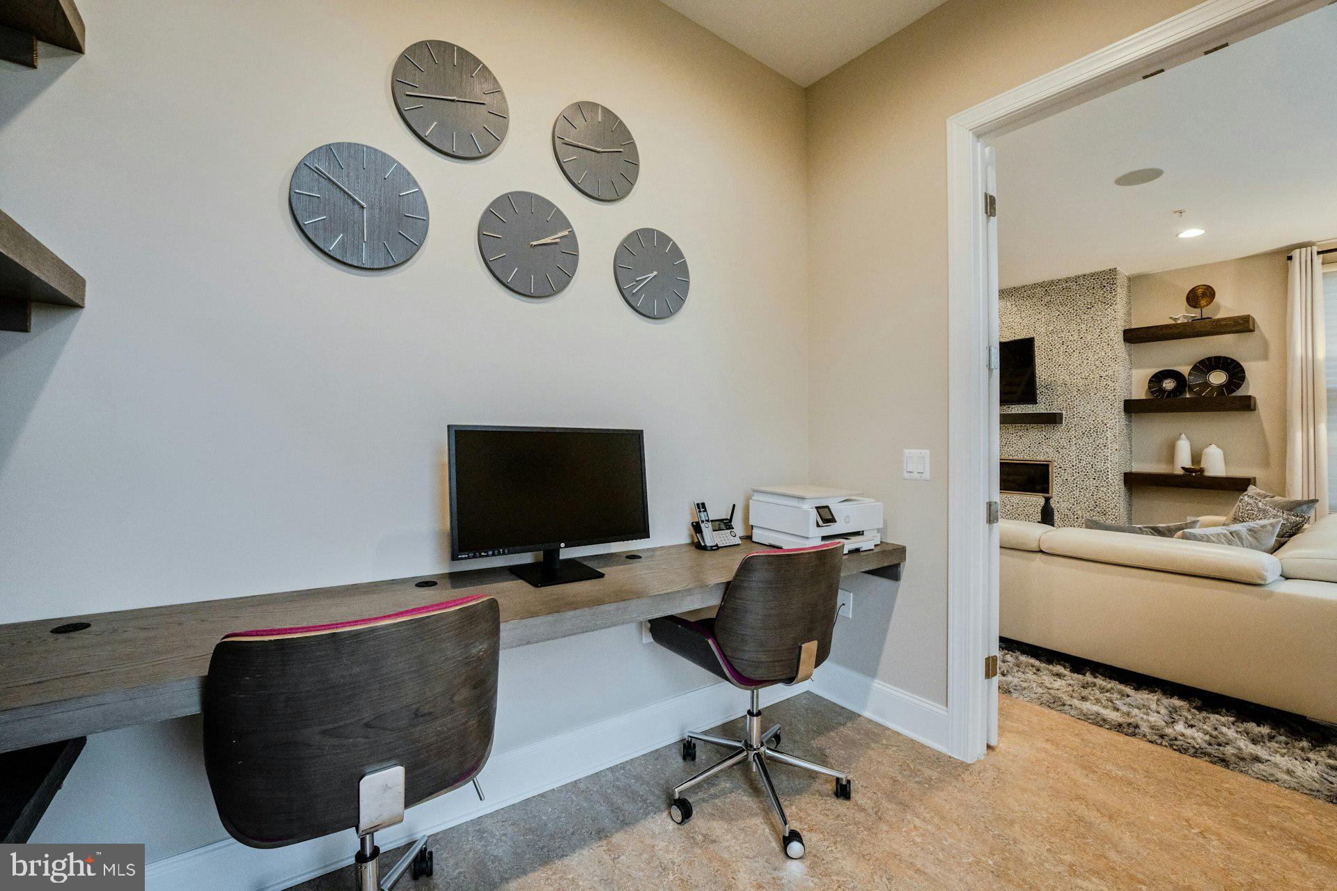 ONE LOUDOUN - Residential