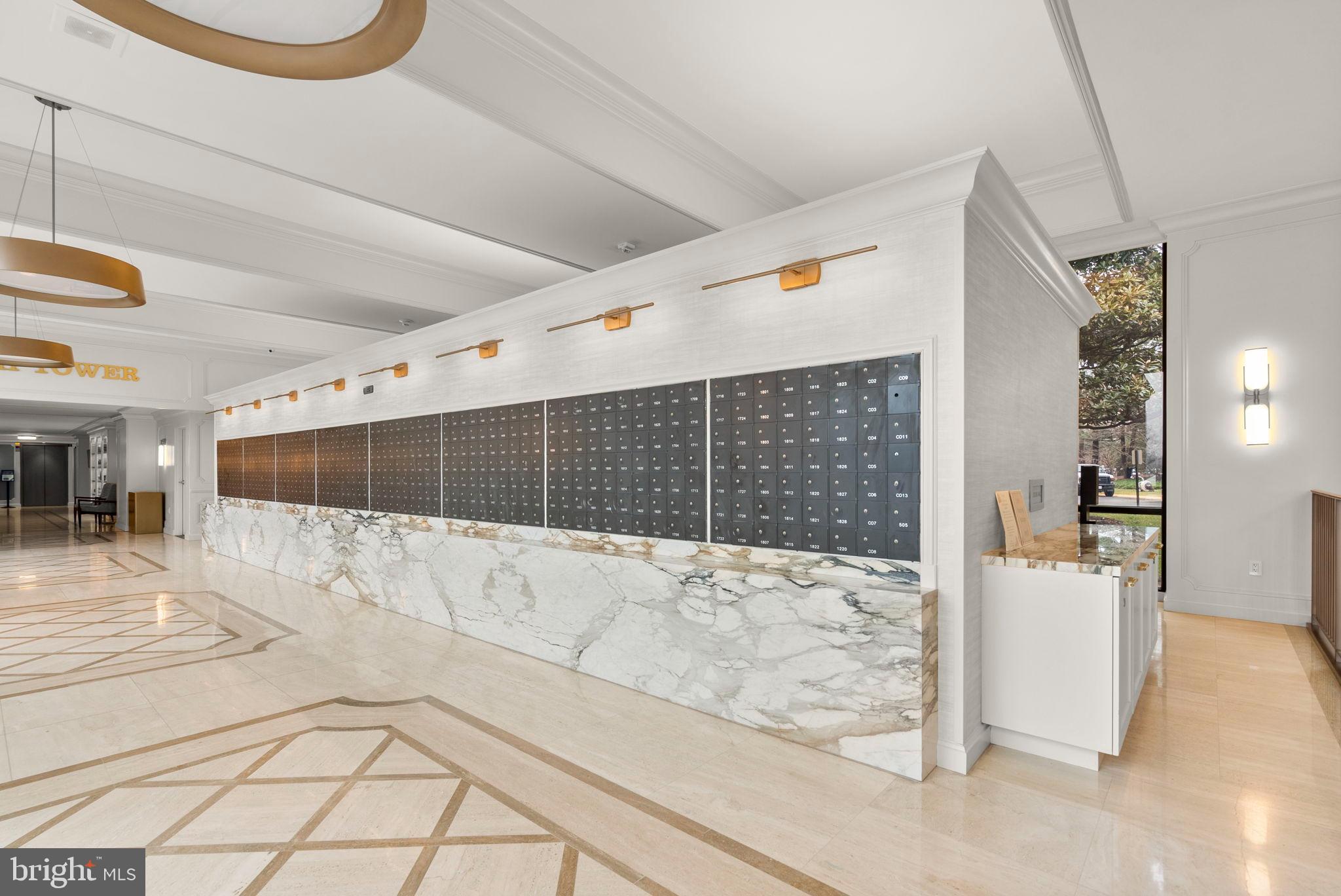 PROMENADE TOWERS - Residential