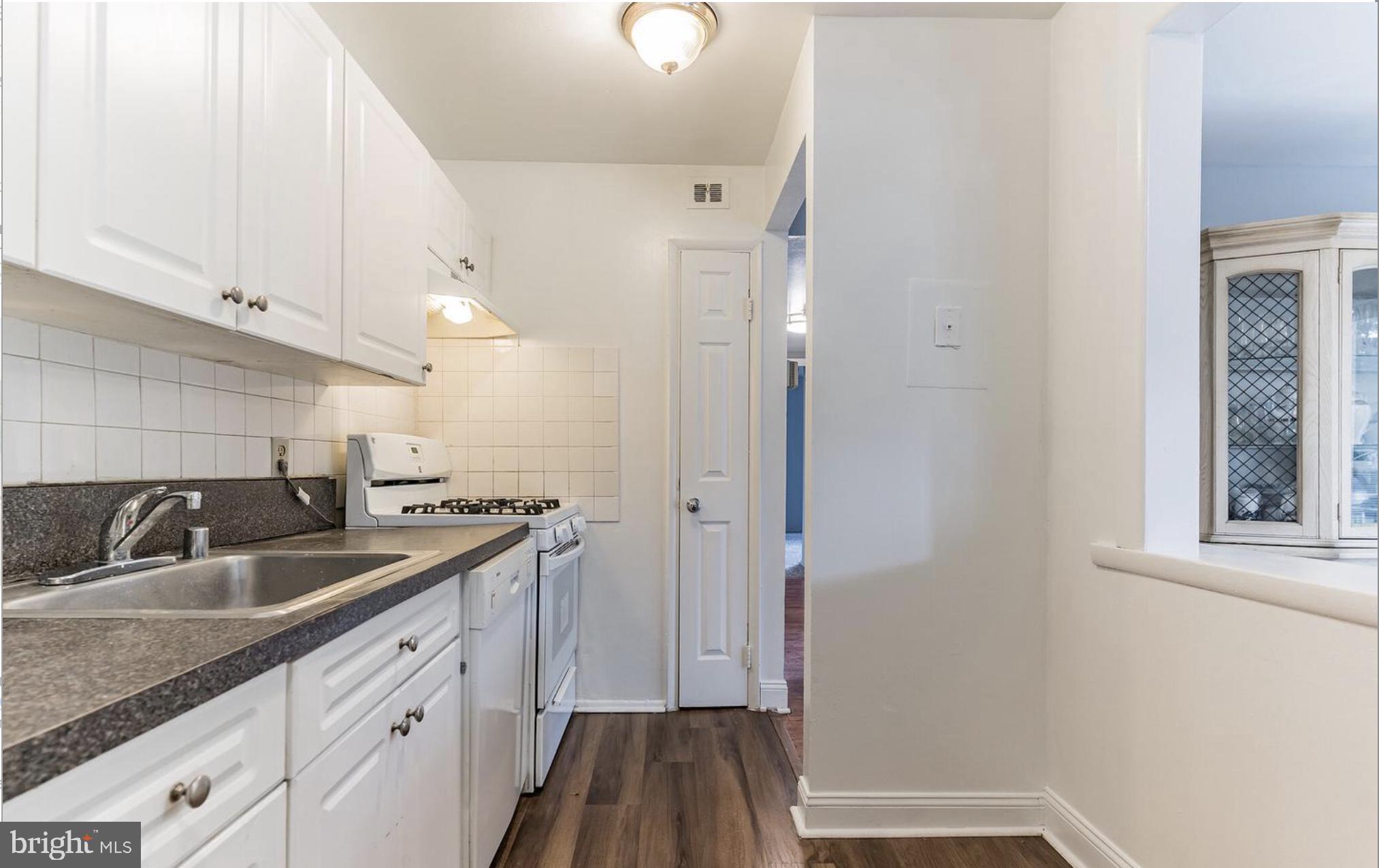 FAIRWAYS - Residential