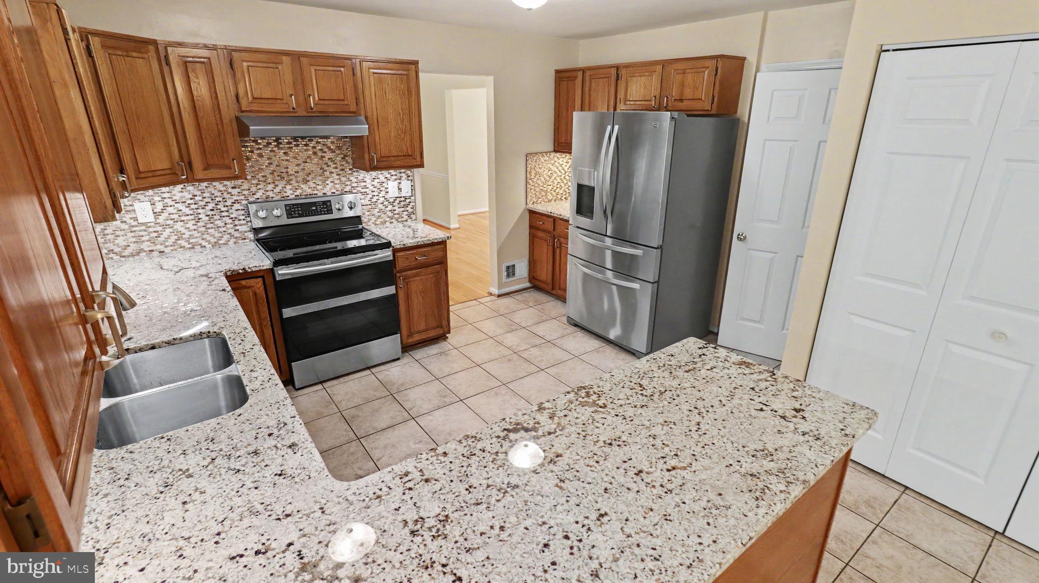 12200 MOSEL TERRACE