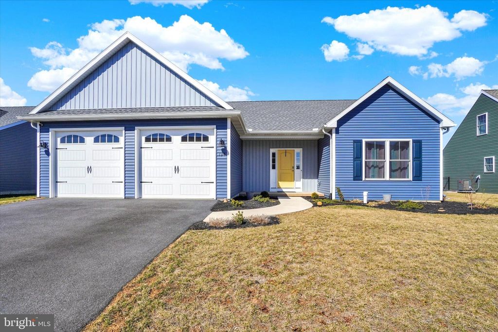 Photo of 124 Ridgefield Drive, ELIZABETHTOWN, PA 17022 (MLS # PALA2062996)
