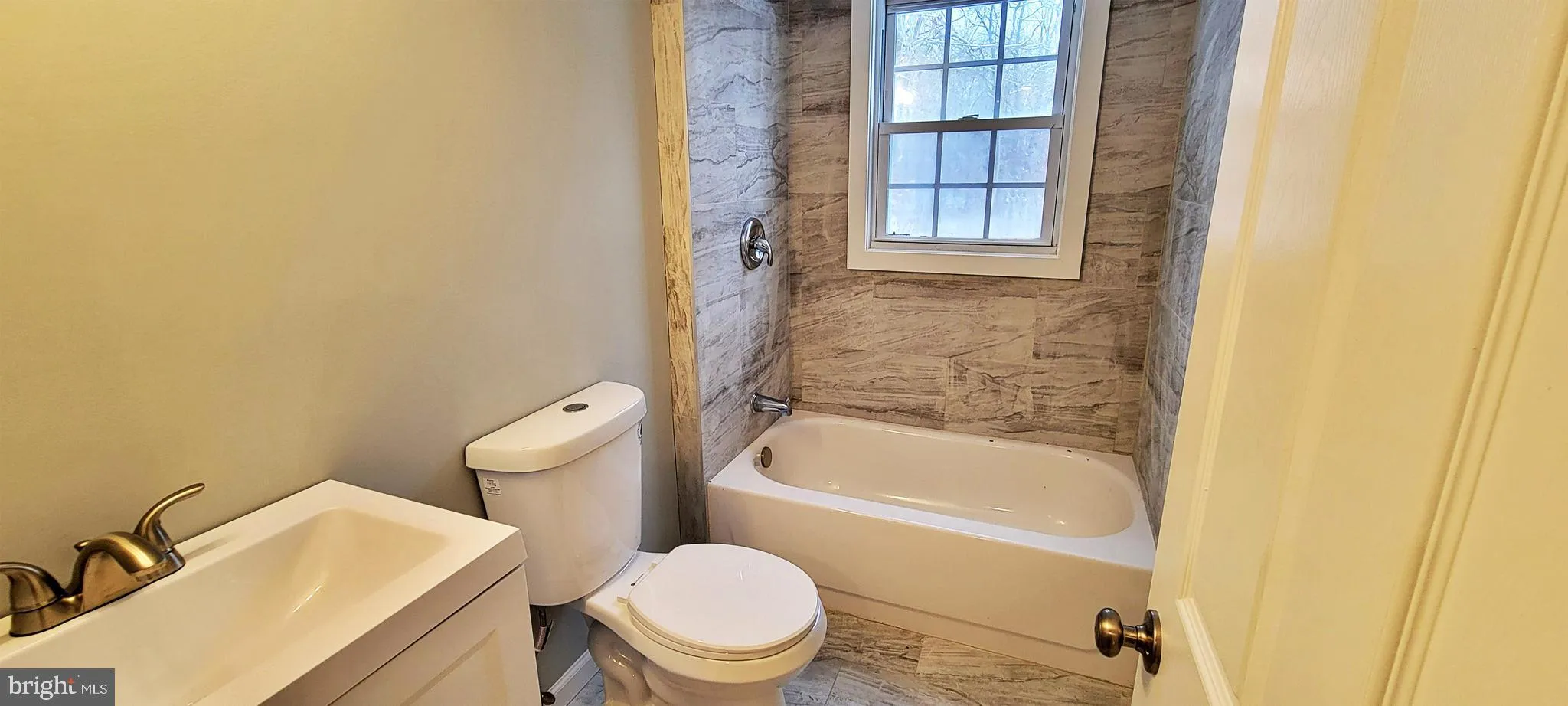 Egg Harbor Township, New Jersey 08234, United States, 4 Bedrooms Bedrooms, ,3 BathroomsBathrooms,Residential,Active,79312