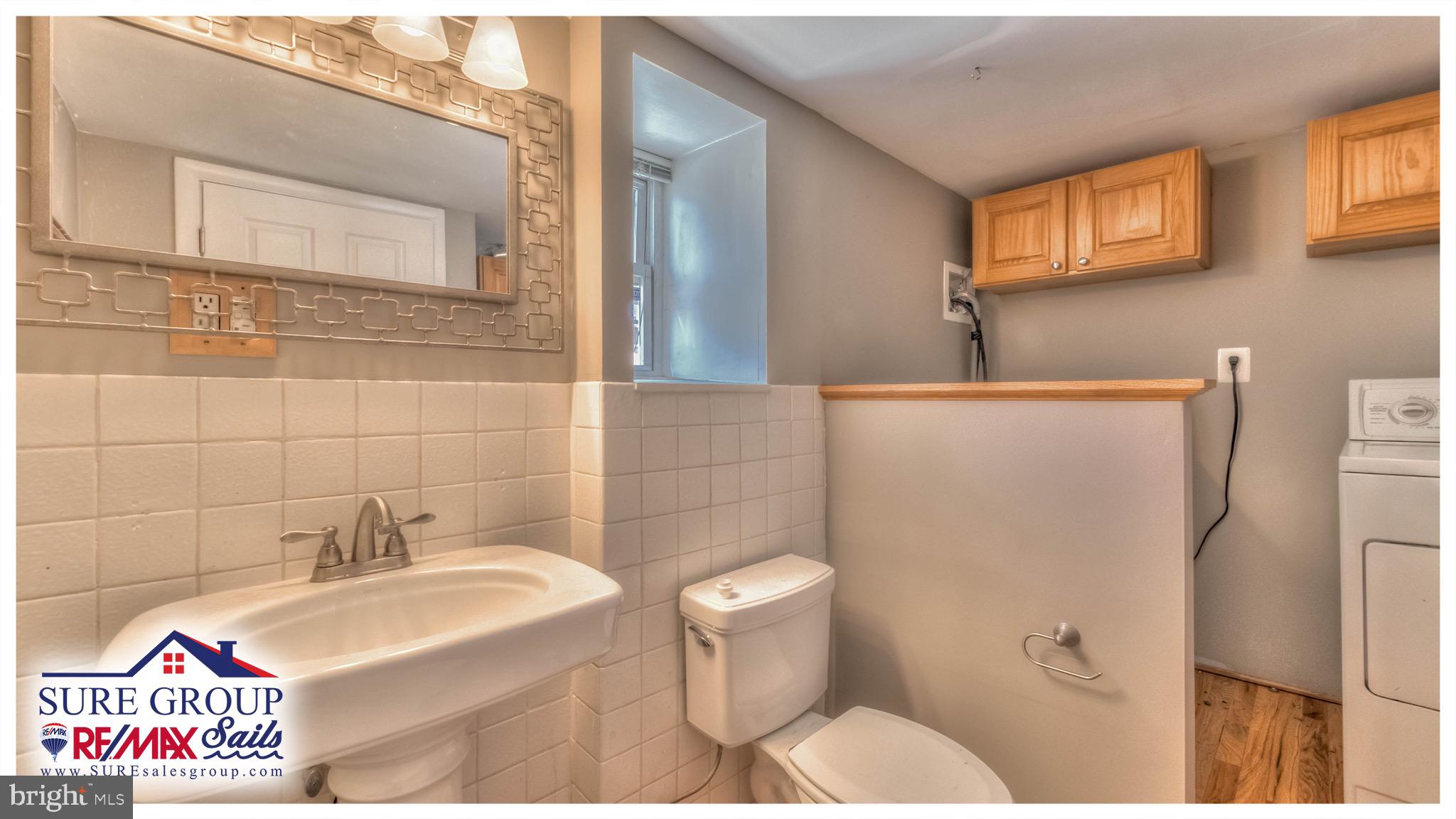 RIVERSIDE - Residential Lease