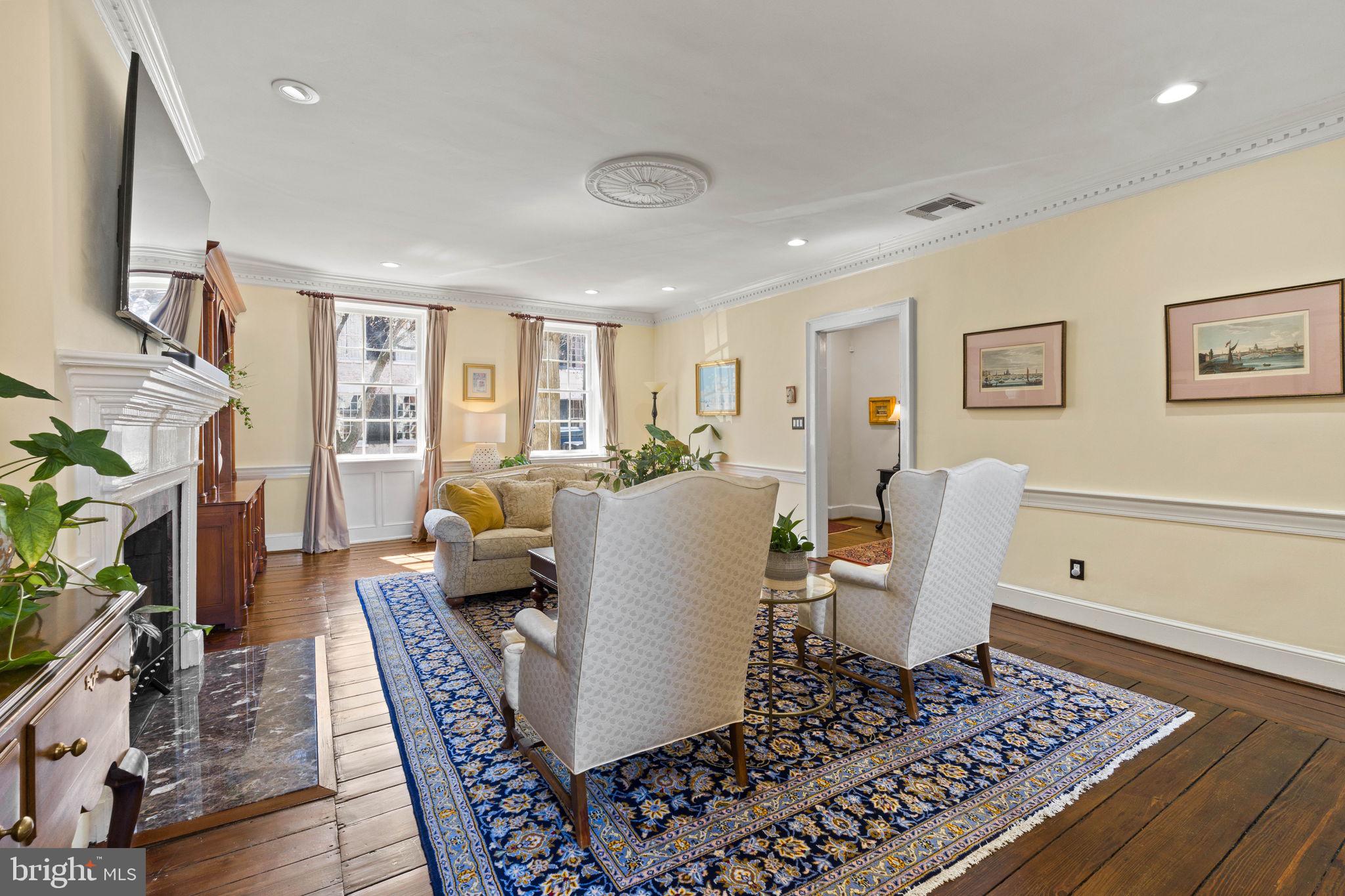 OLD TOWN - Residential