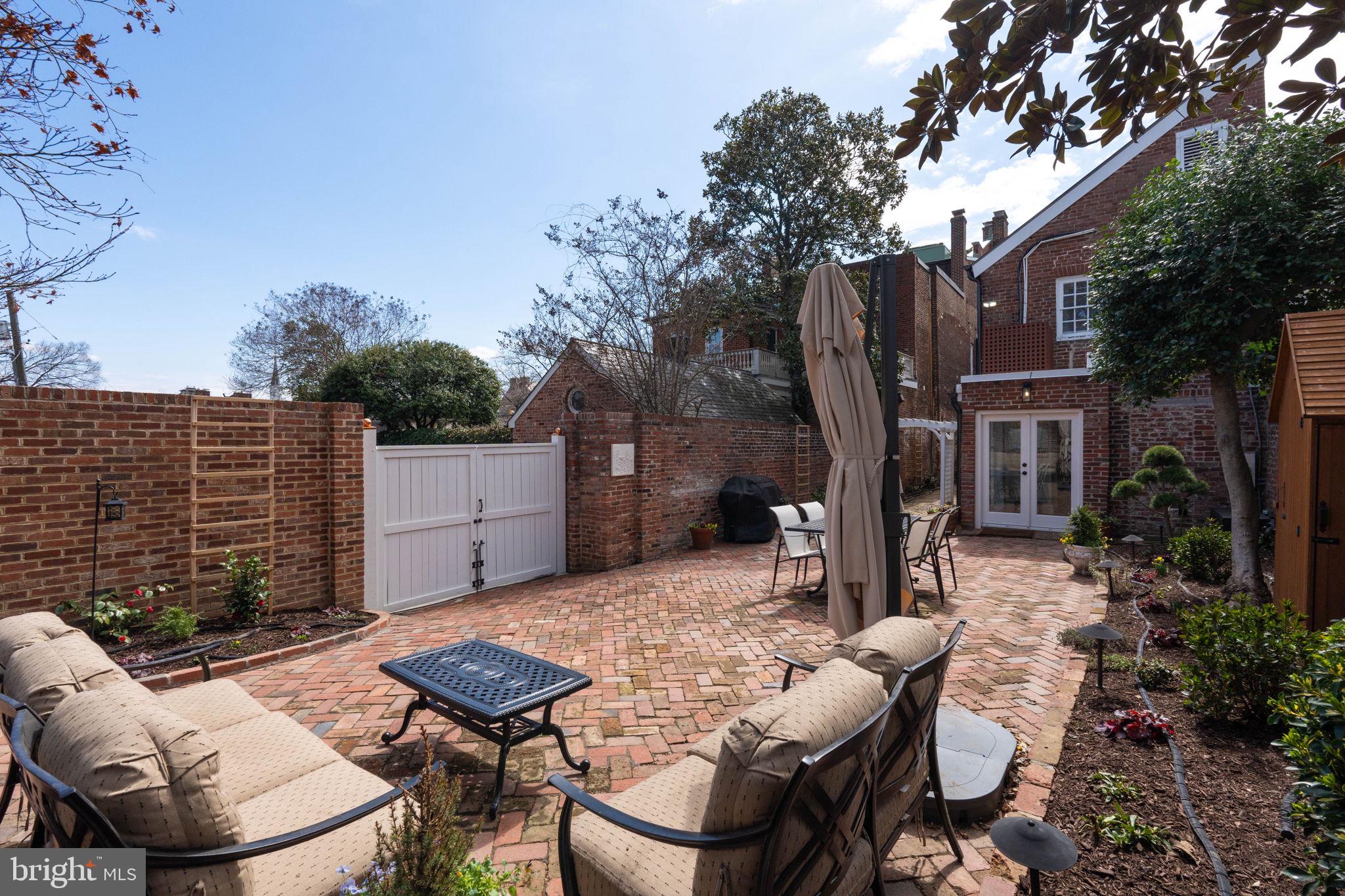 OLD TOWN - Residential