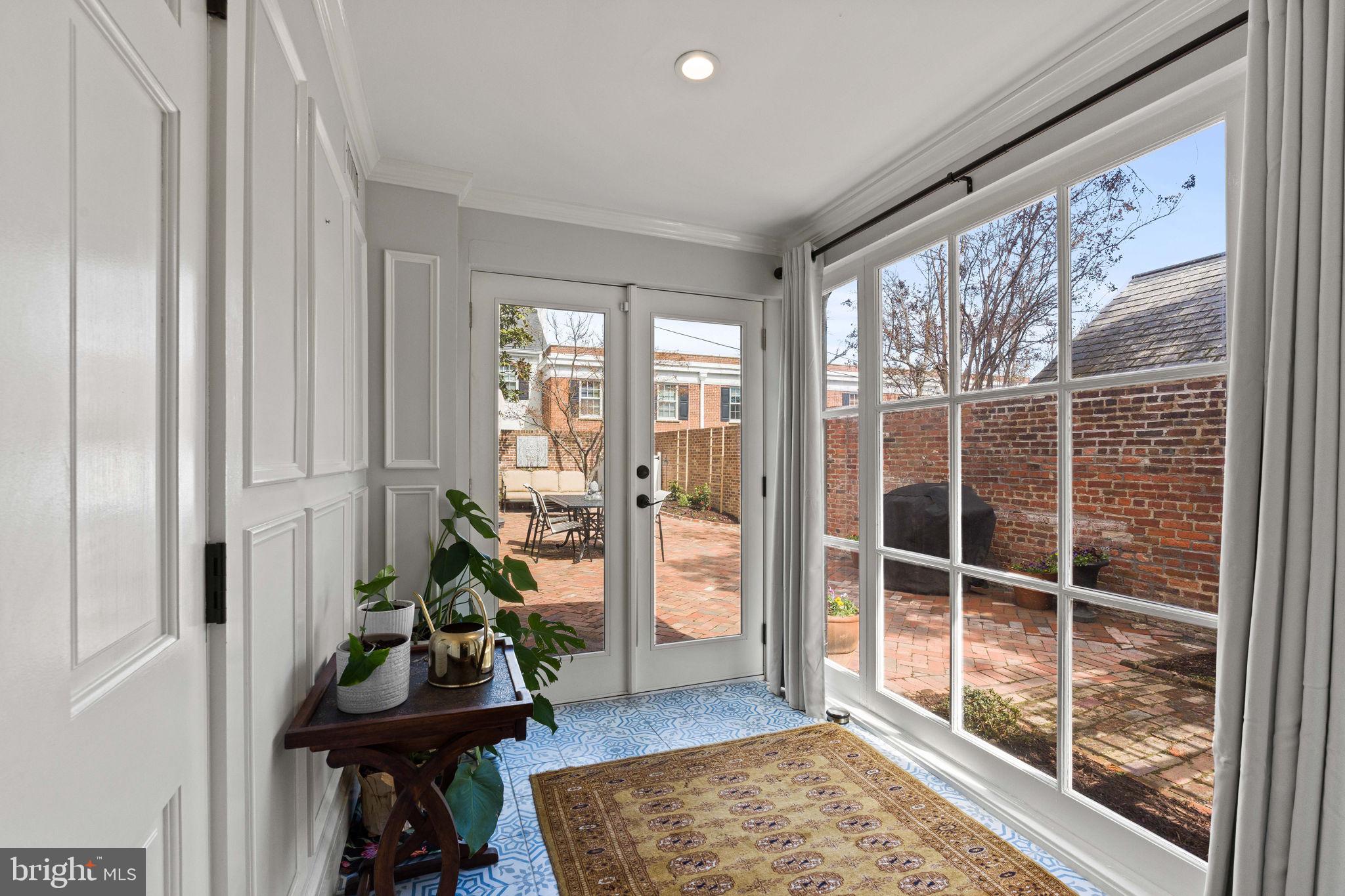 OLD TOWN - Residential