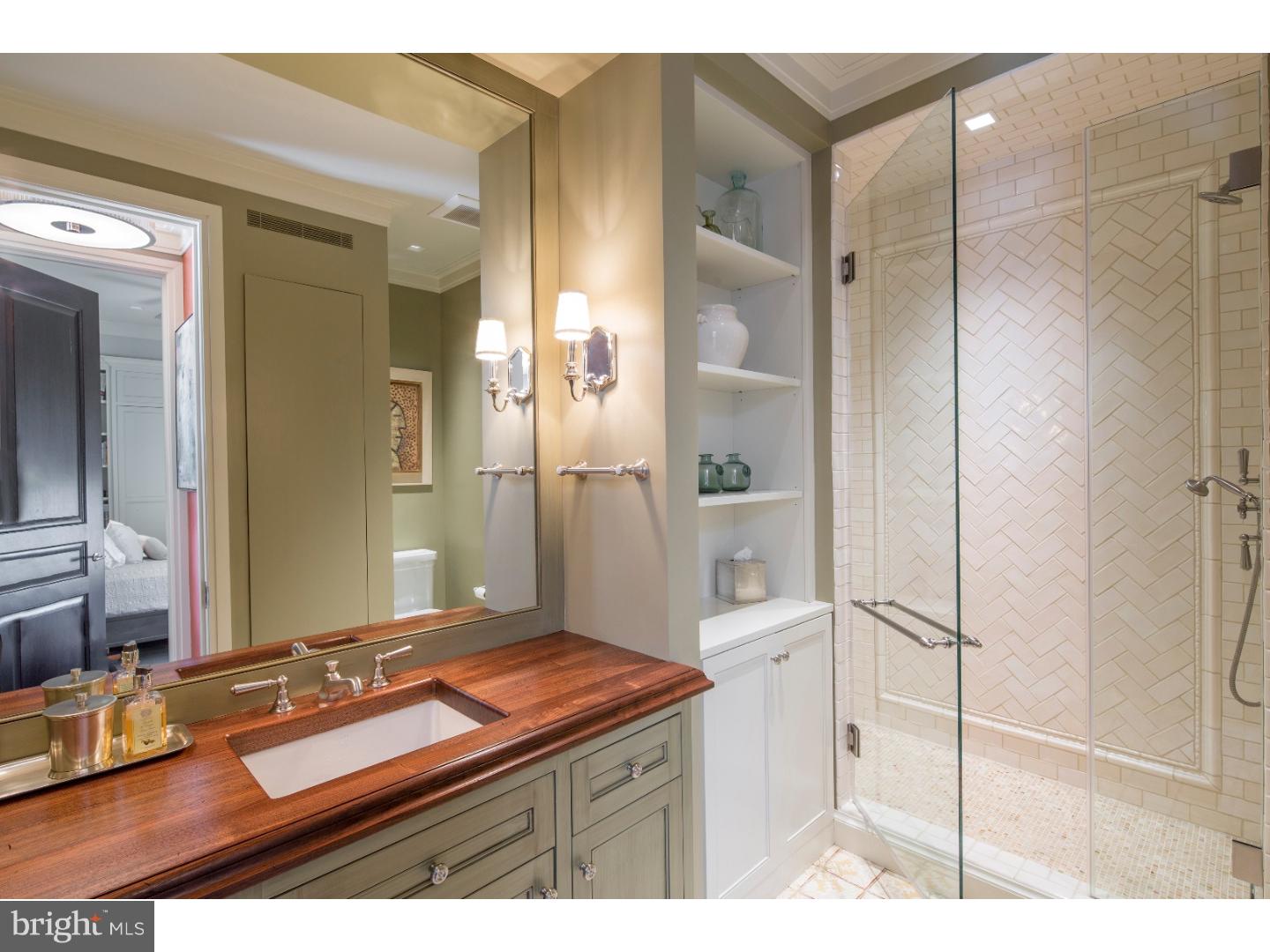 RITTENHOUSE SQUARE - Residential