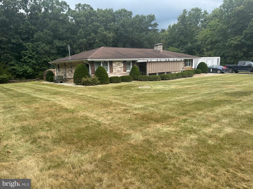 Photo of 1500 Ridge Road, WELLSVILLE, PA 17365 (MLS # PAYK2088608)