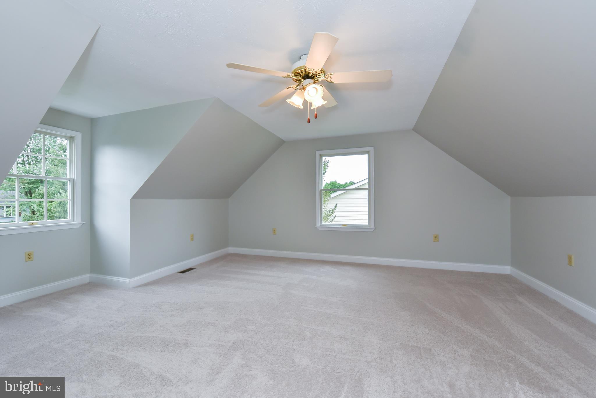 SUNRISE ESTATES - Residential