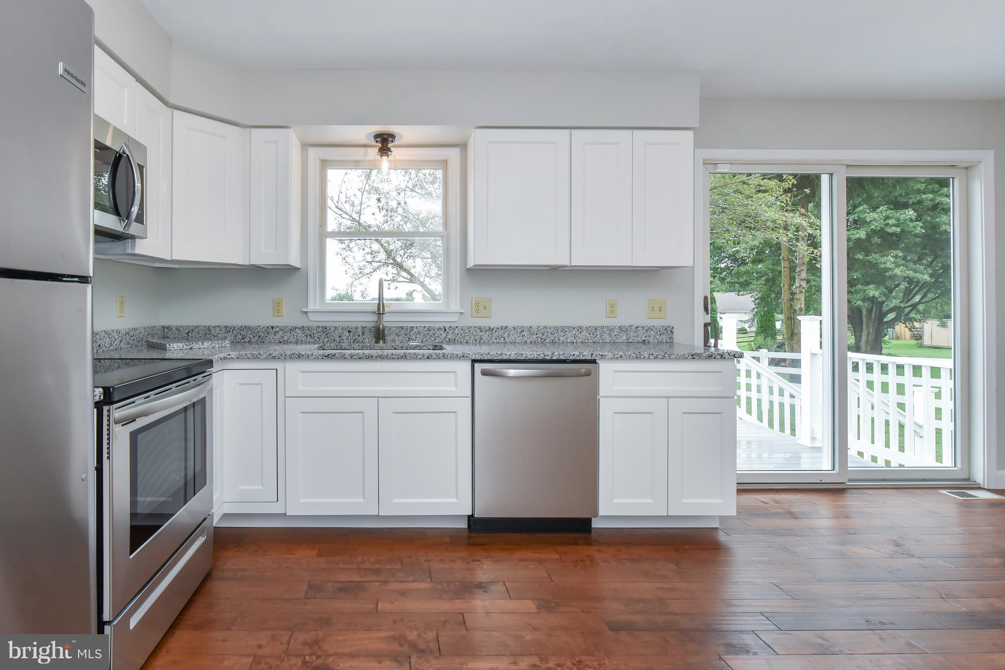 SUNRISE ESTATES - Residential