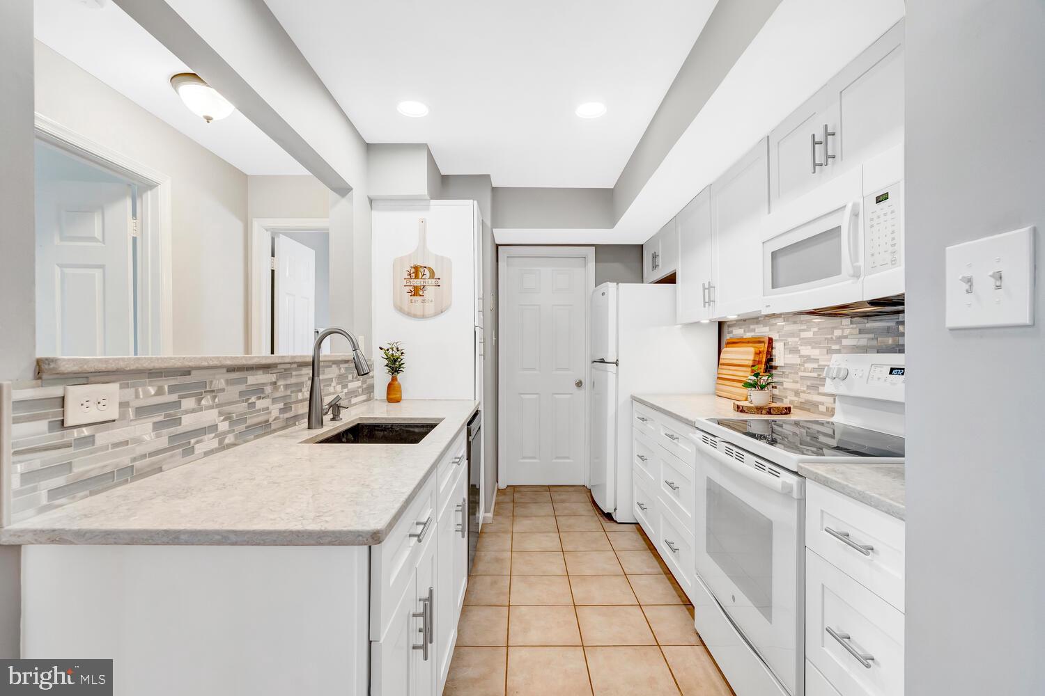 WATERS HOUSE - Residential