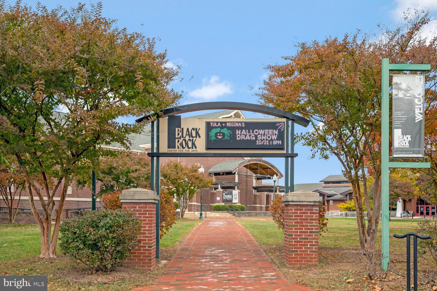 WATERS HOUSE - Residential