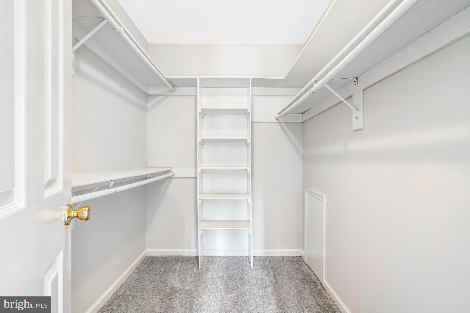 WATERS HOUSE - Residential