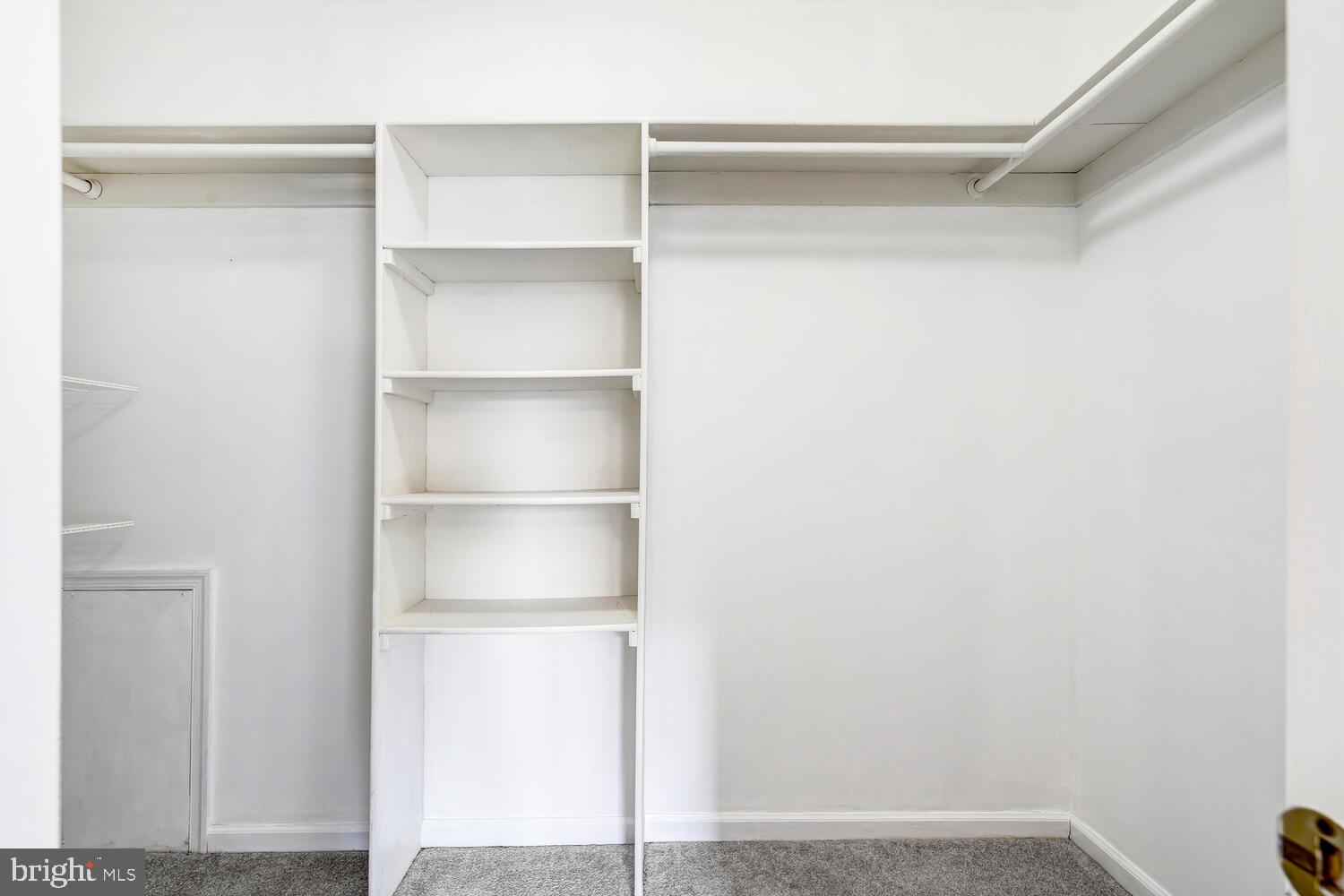 WATERS HOUSE - Residential