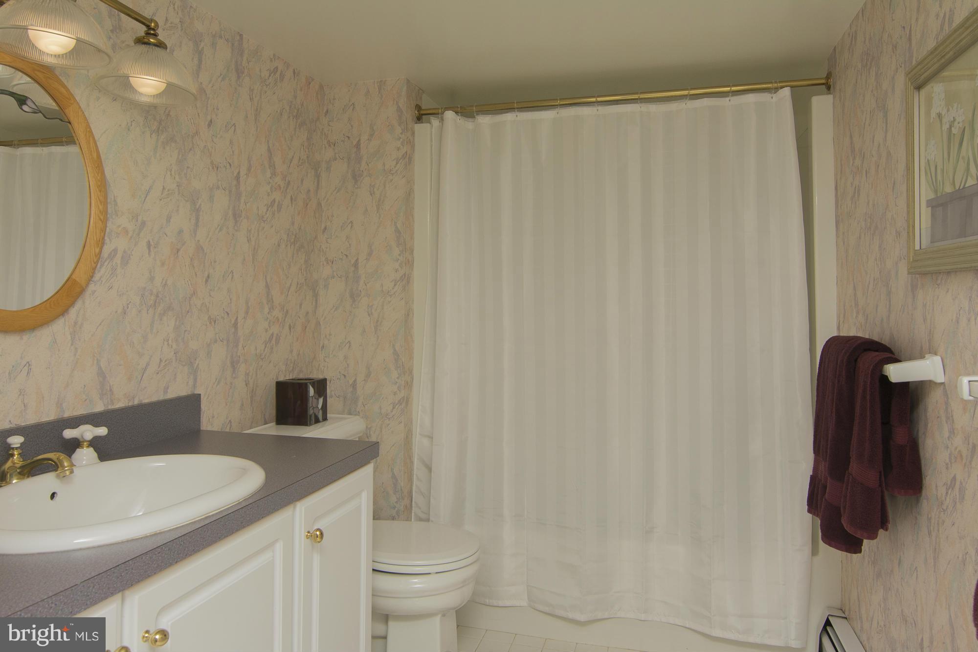 MURRAY HILL - Residential