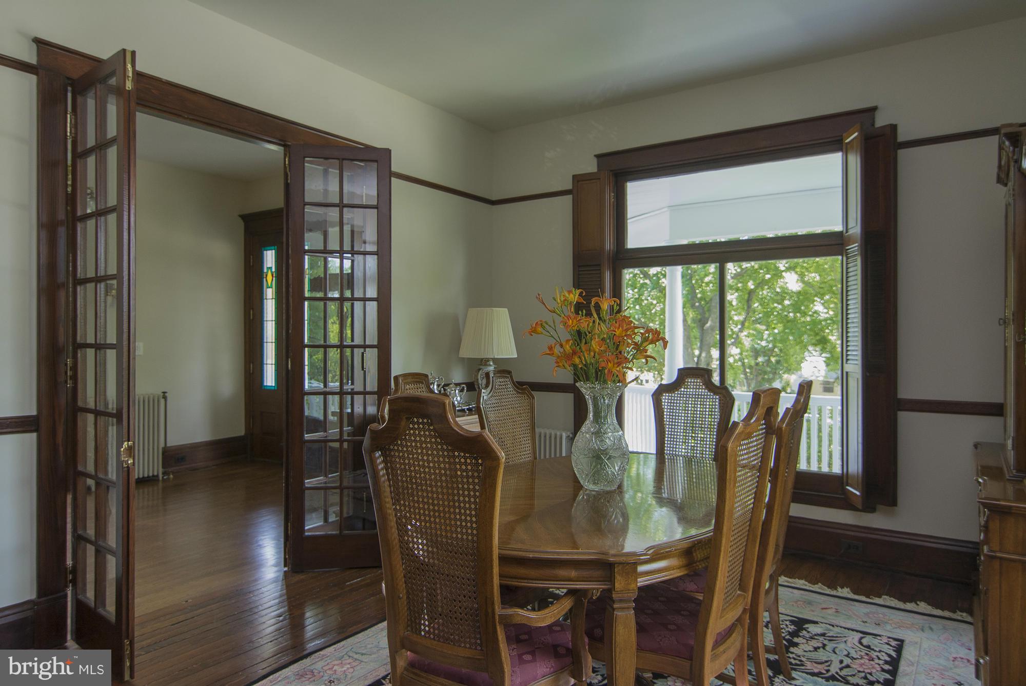 MURRAY HILL - Residential