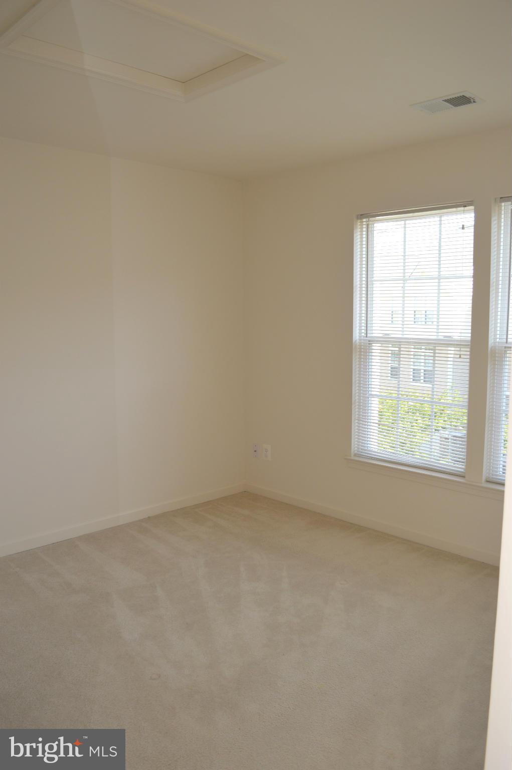 MONROE POINT - Residential Lease