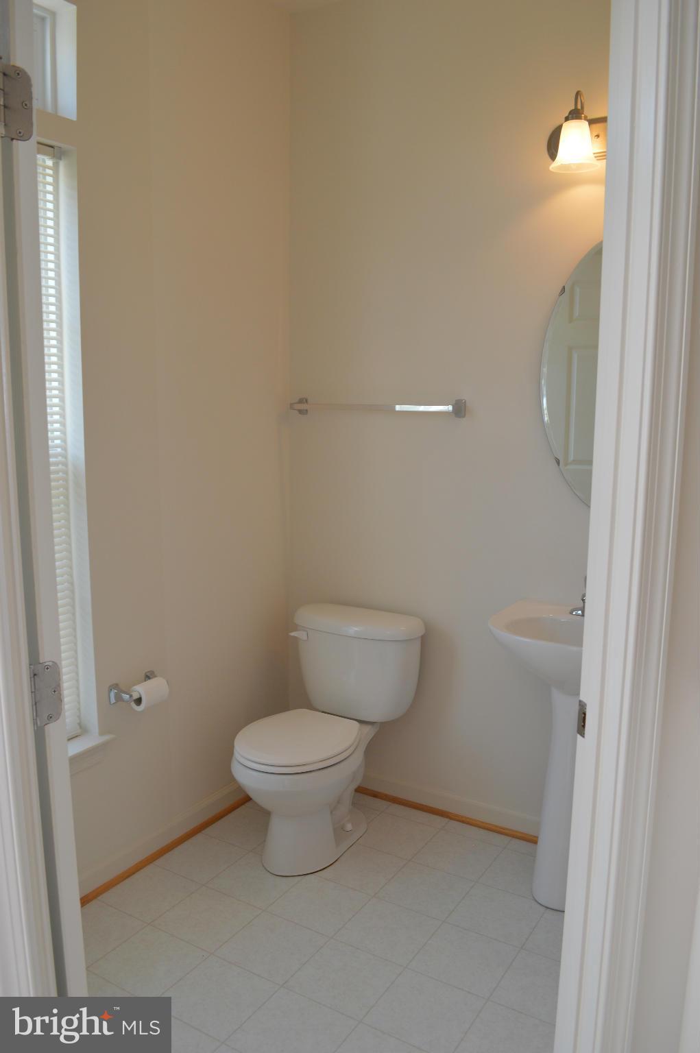 MONROE POINT - Residential Lease