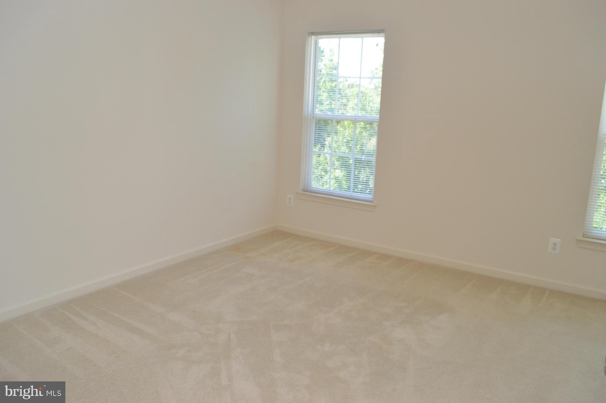 MONROE POINT - Residential Lease