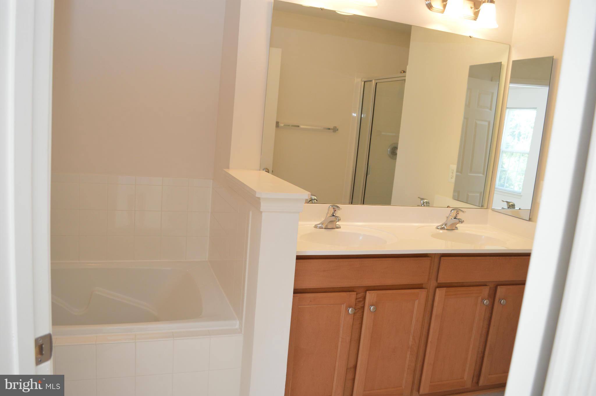 MONROE POINT - Residential Lease