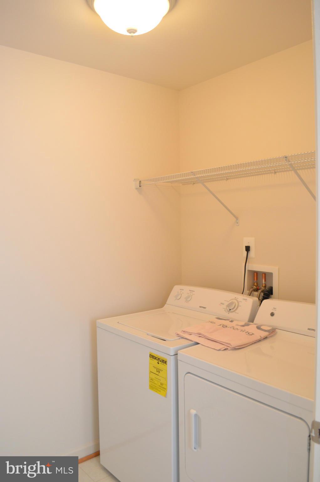 MONROE POINT - Residential Lease