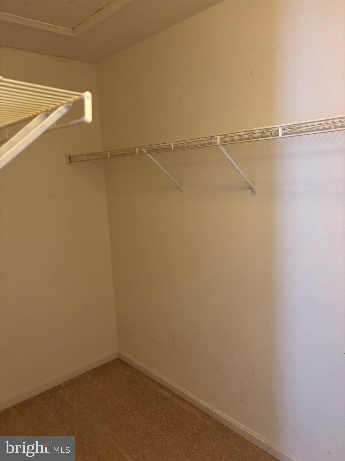 COURTLAND MANOR - Residential