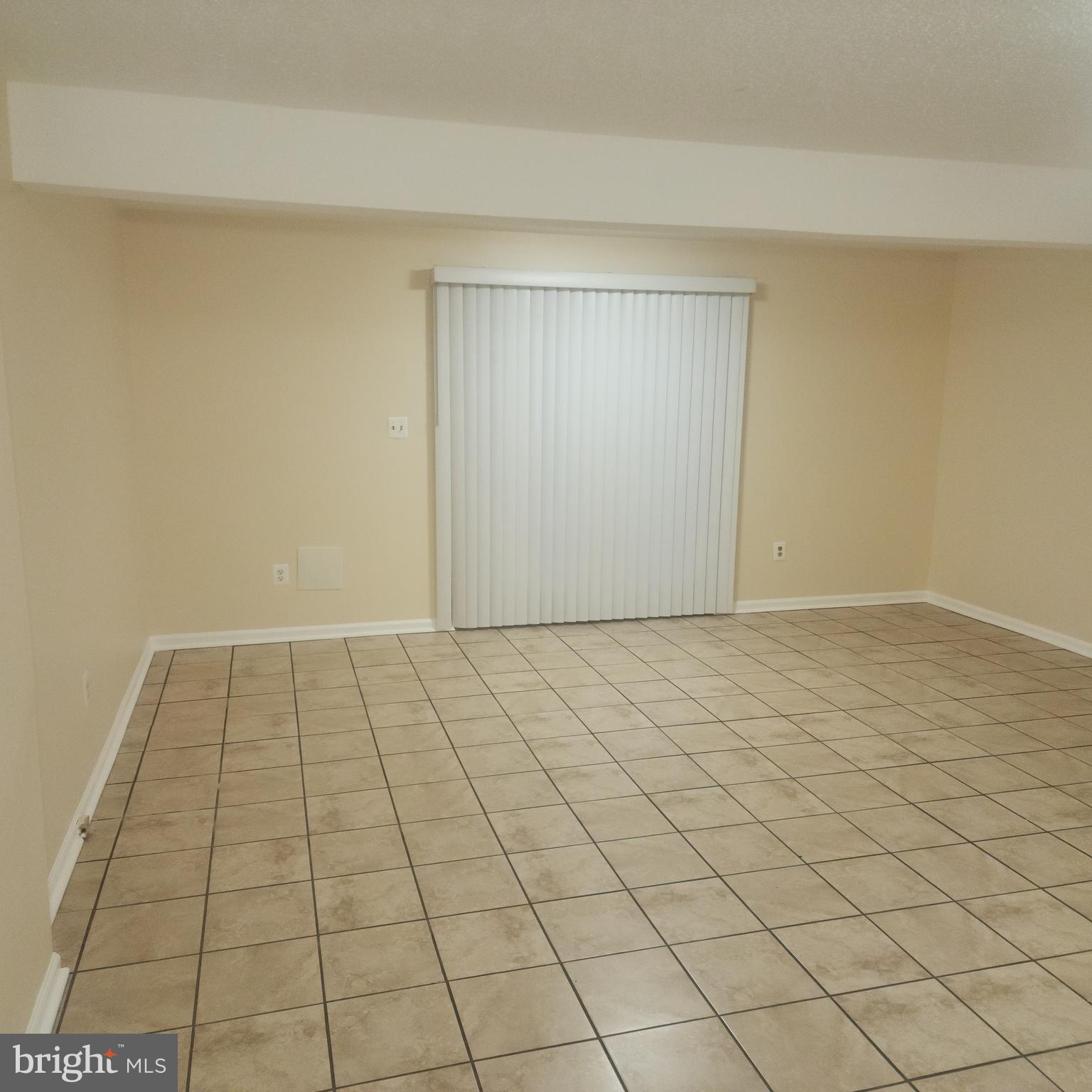 PUTNAM GREEN - Residential Lease