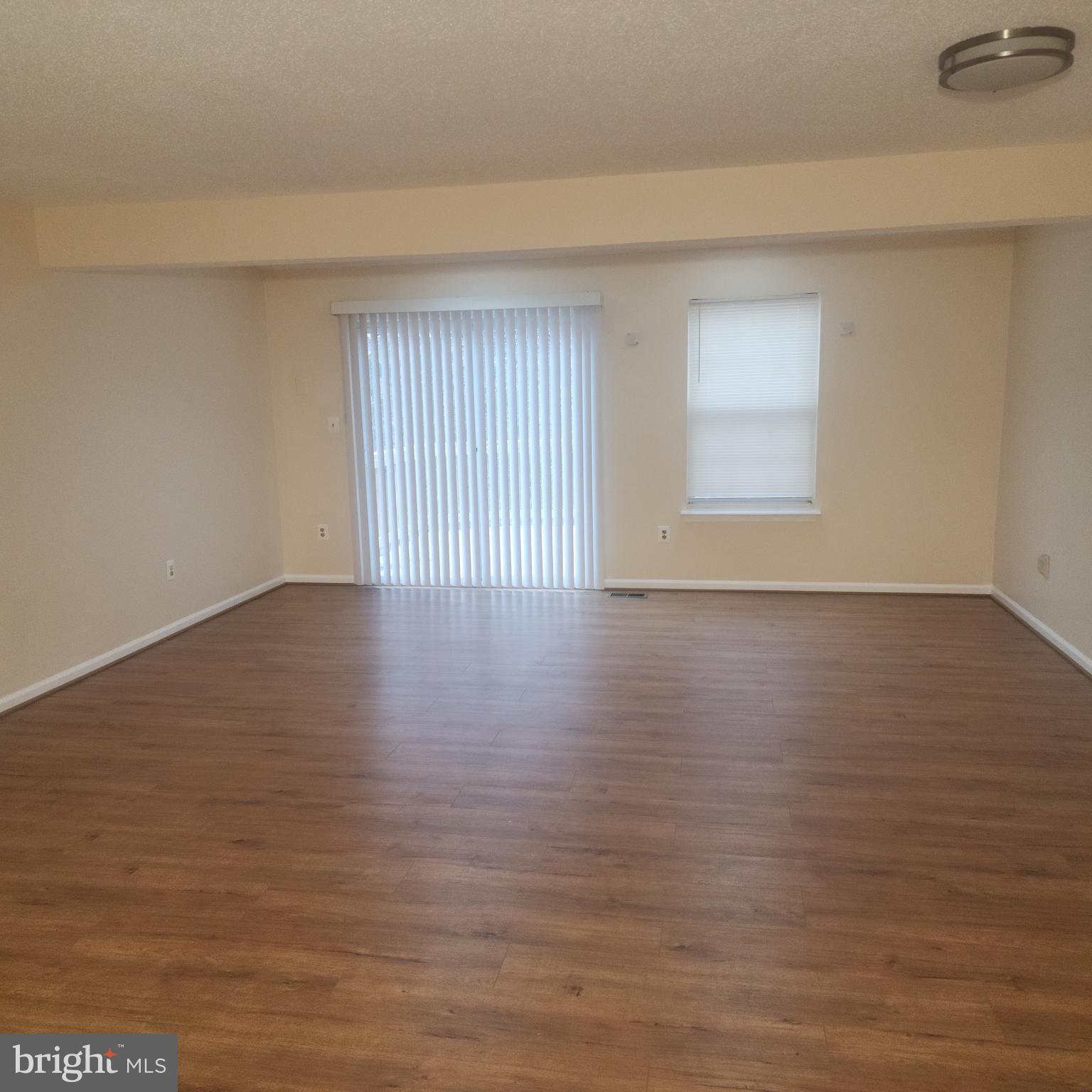 PUTNAM GREEN - Residential Lease