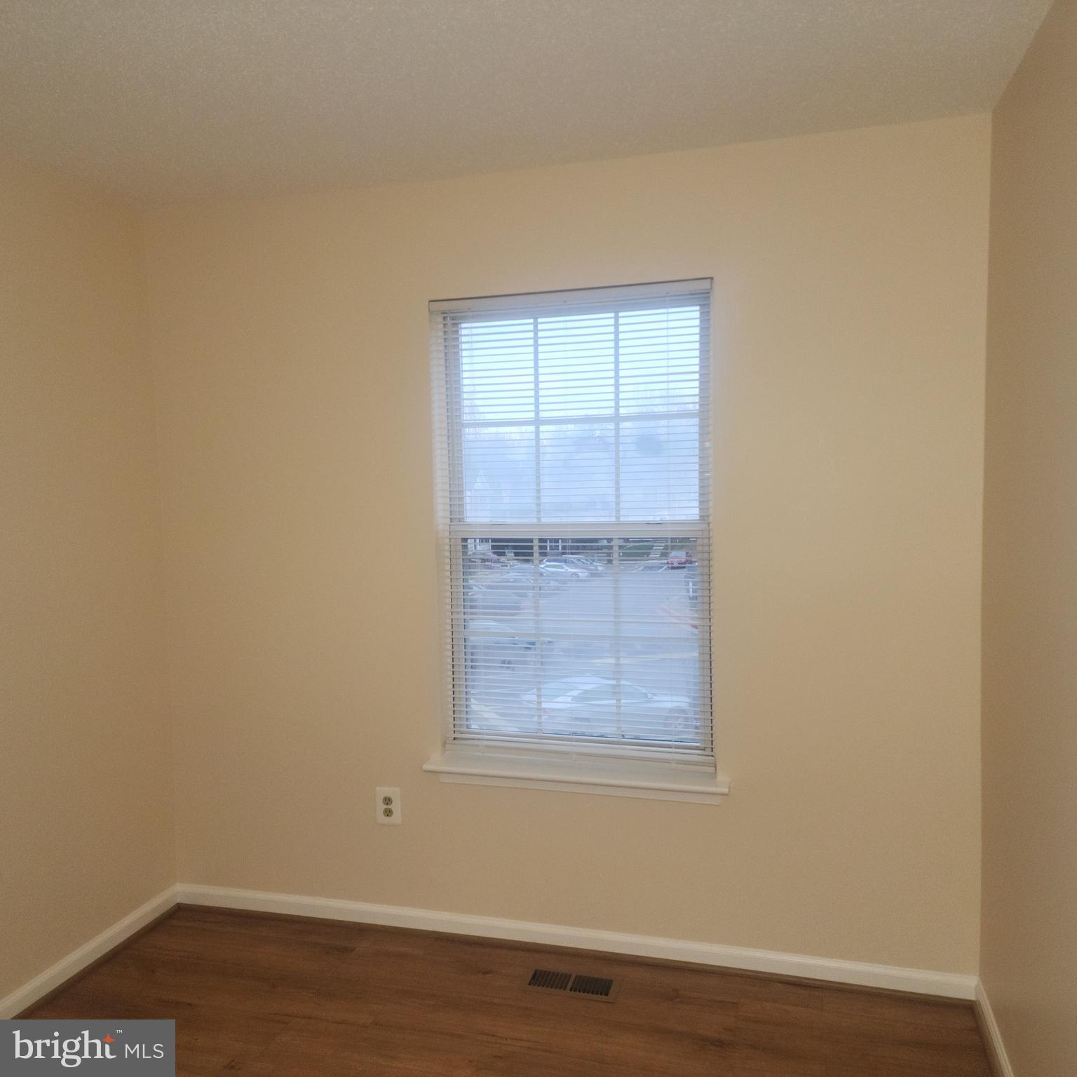 PUTNAM GREEN - Residential Lease