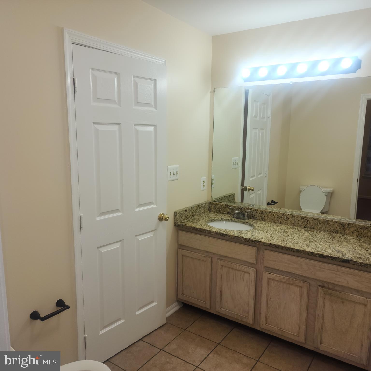 PUTNAM GREEN - Residential Lease