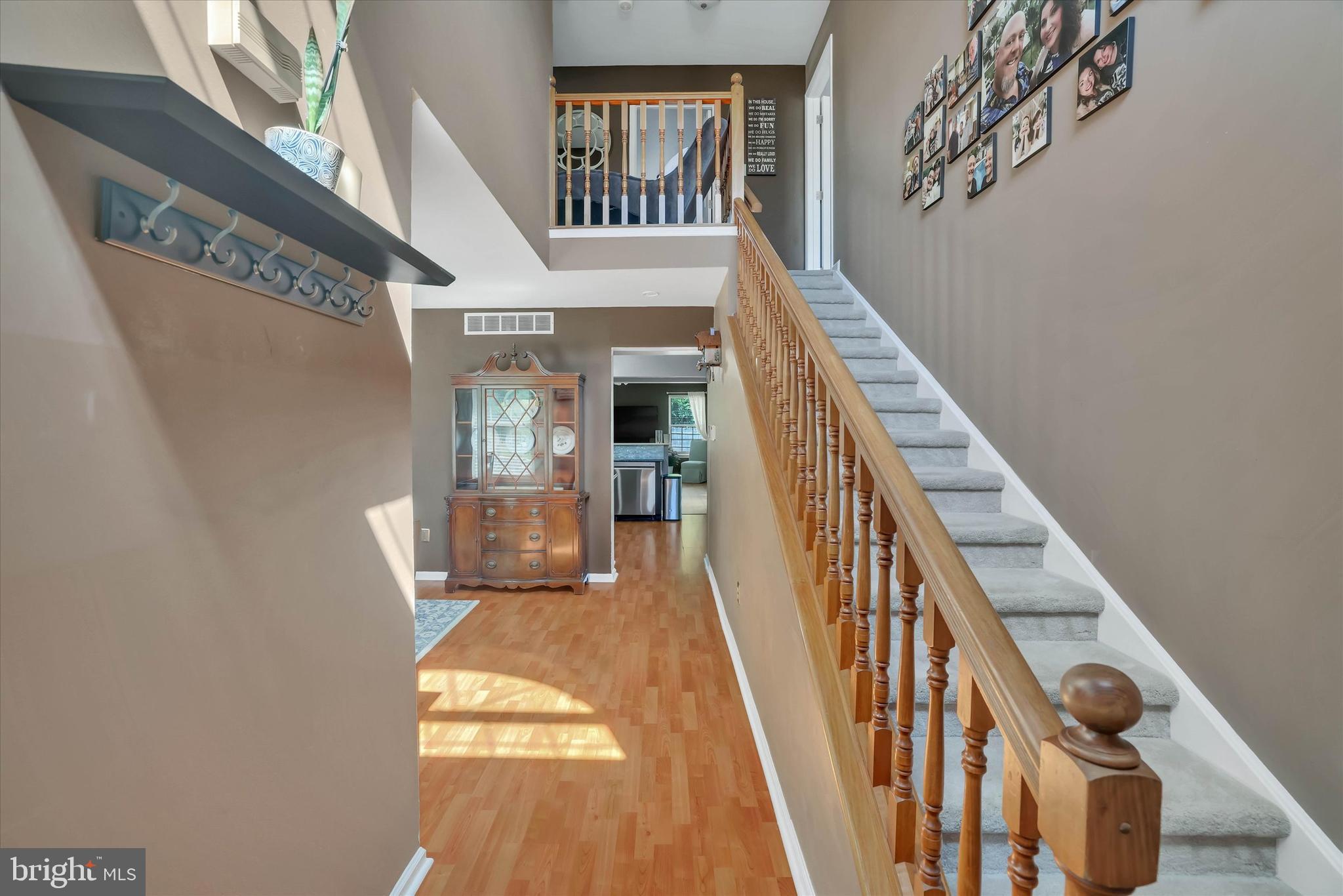 4 CREEKDALE DRIVE