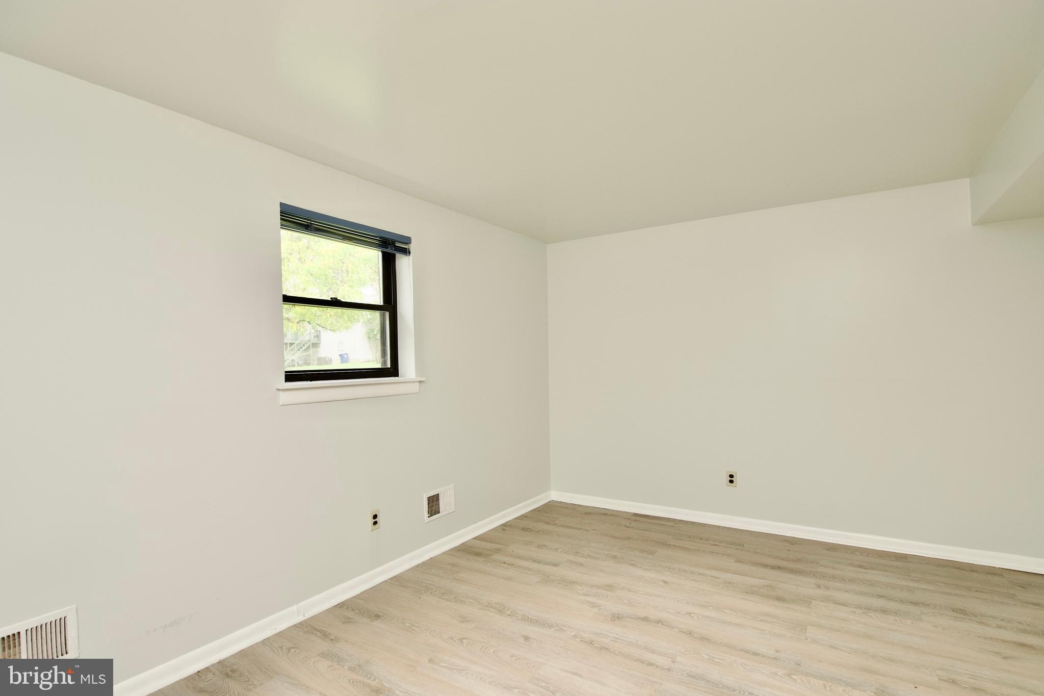 BRIGHTON - Residential