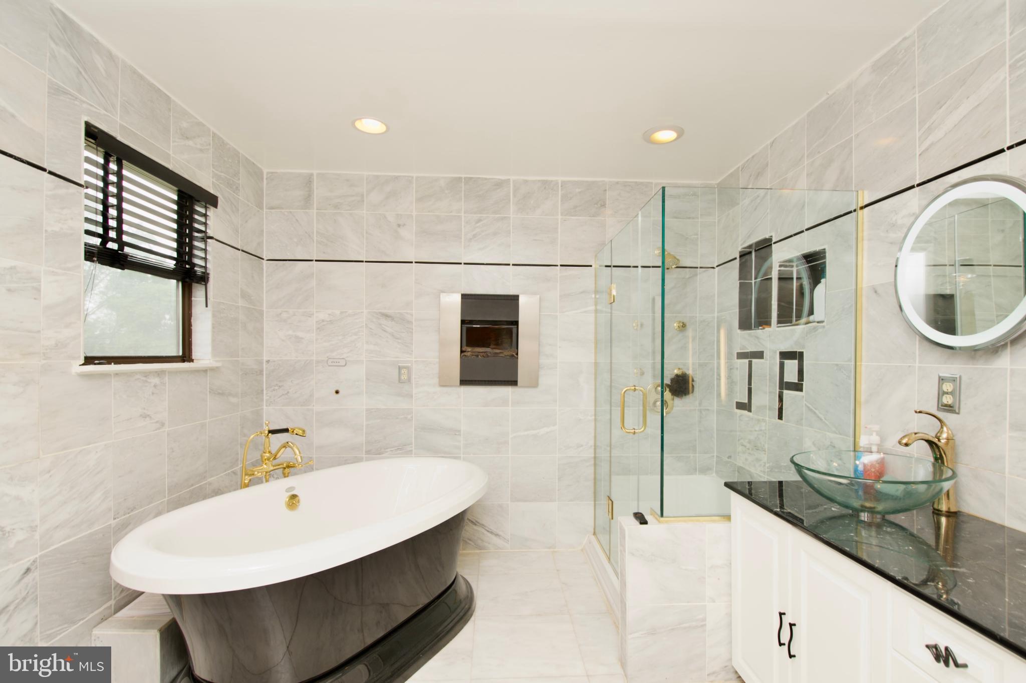 BRIGHTON - Residential