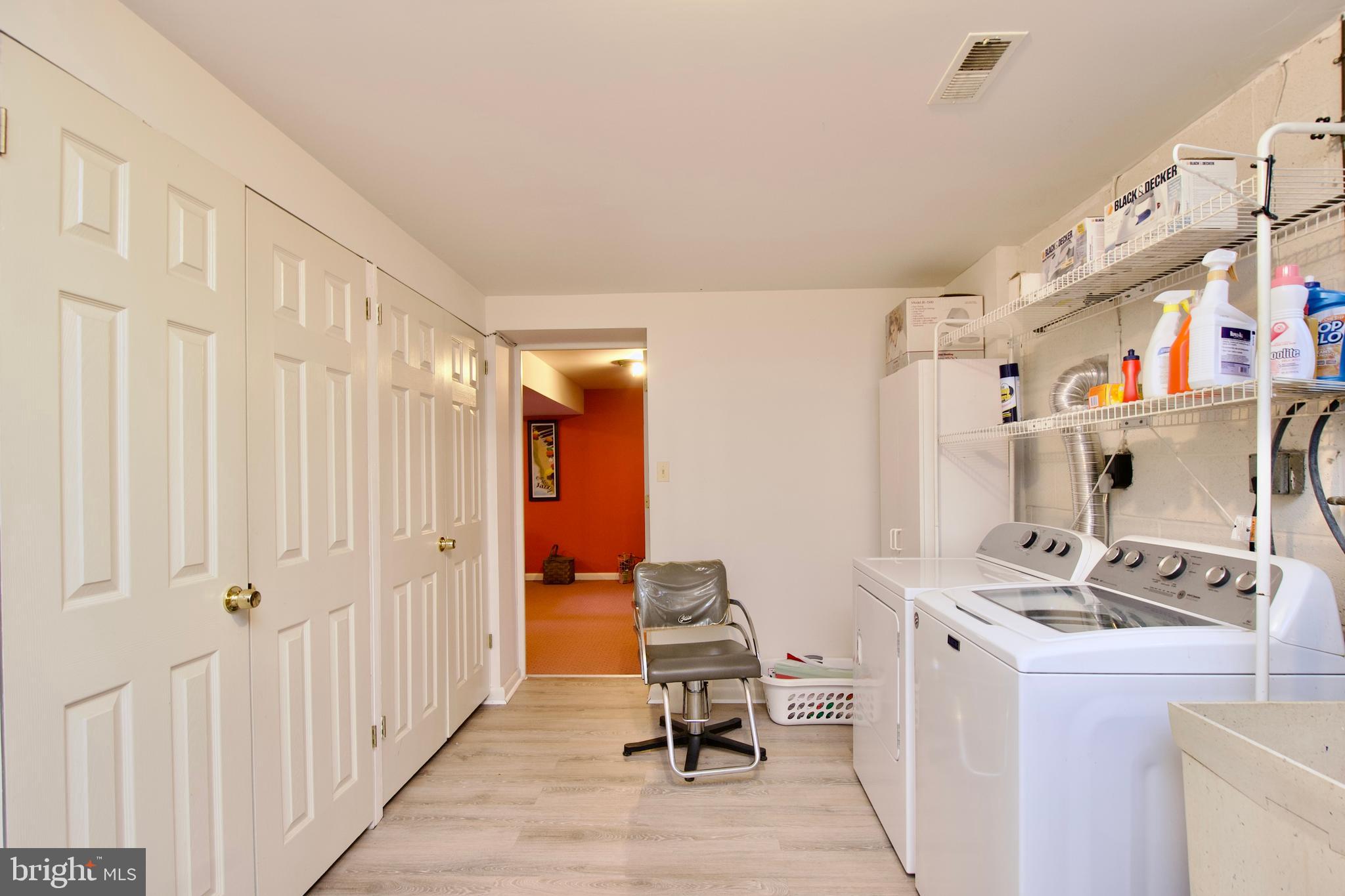 BRIGHTON - Residential