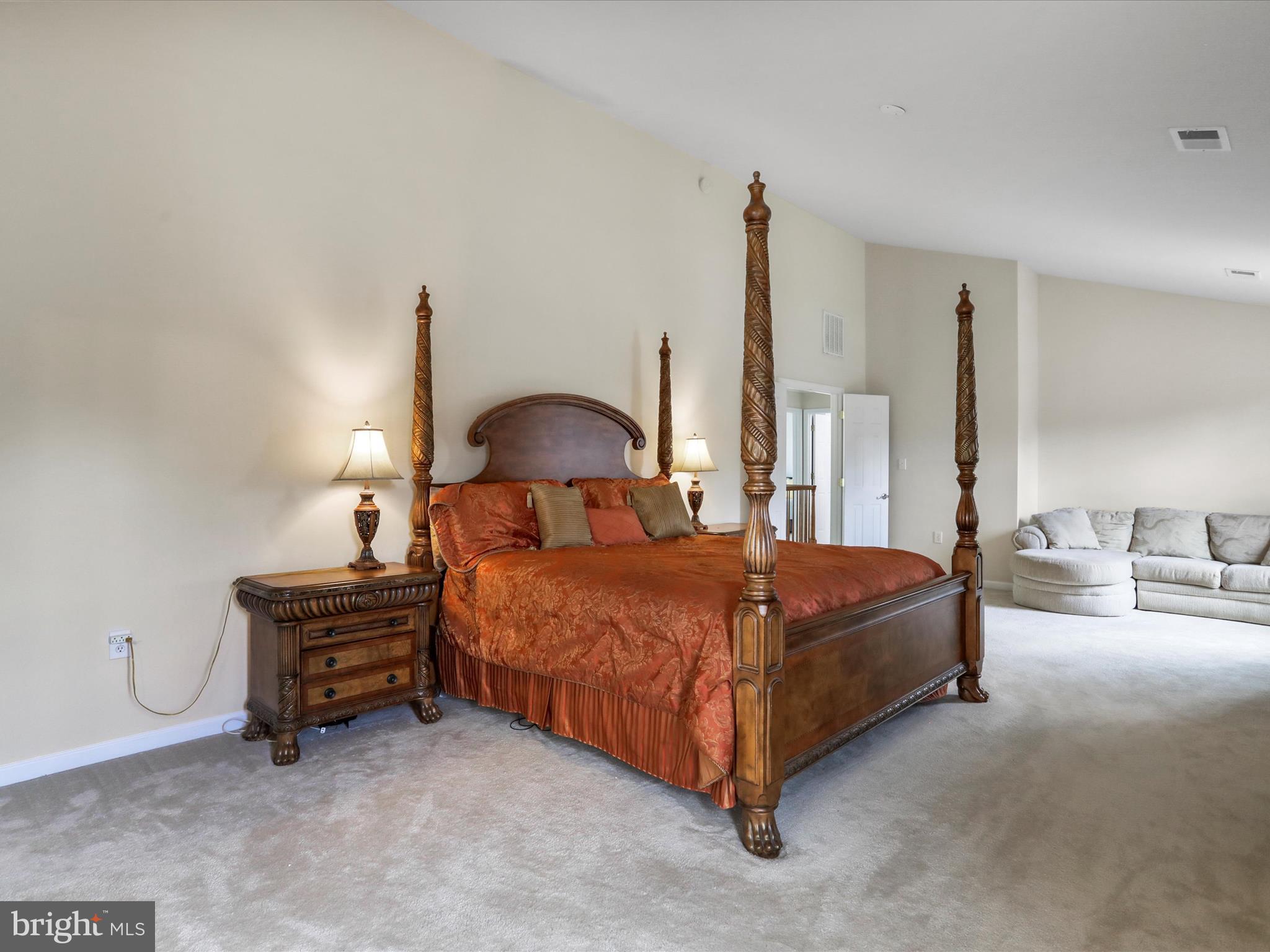 THE GALLERY - Residential