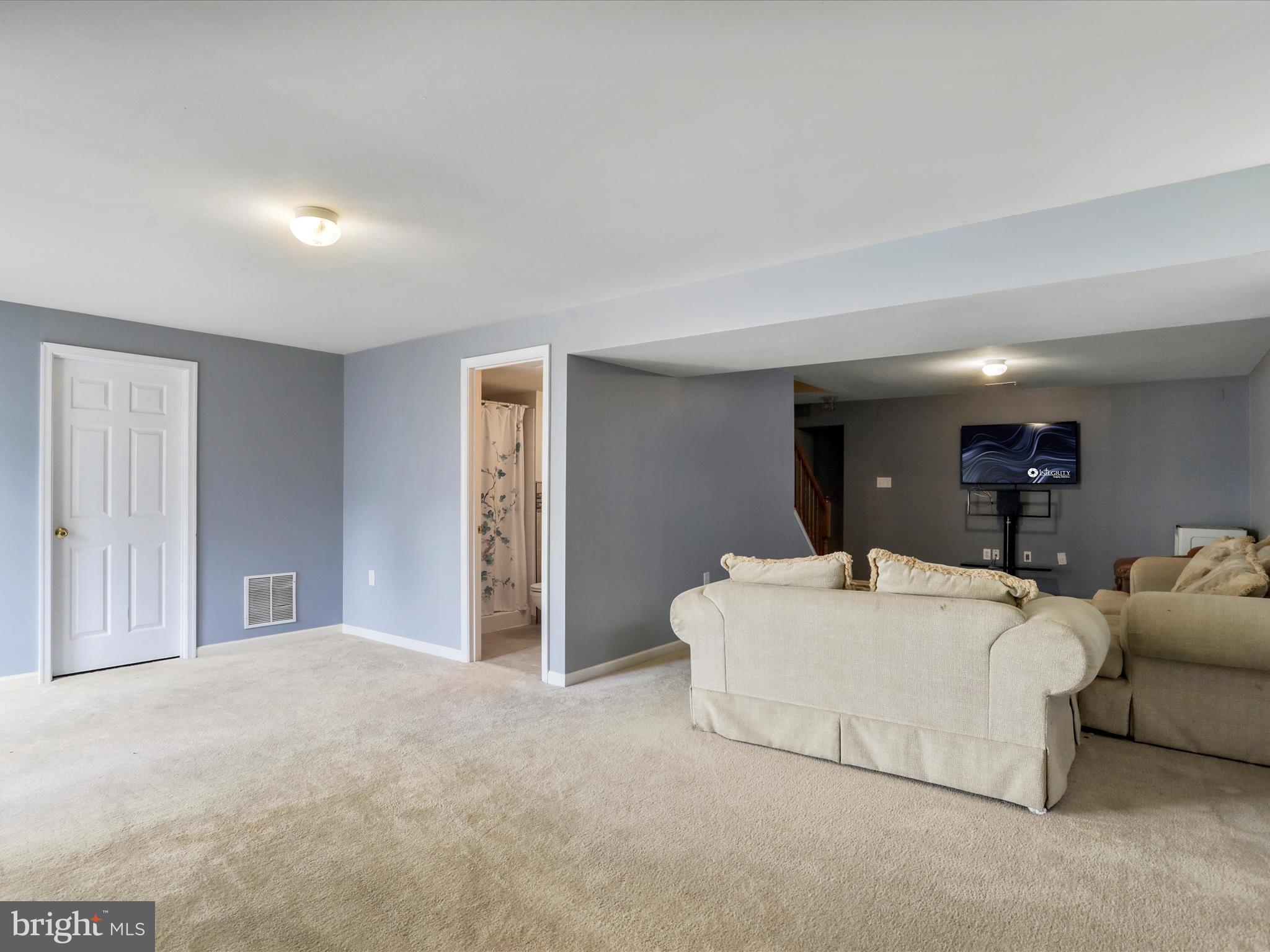 THE GALLERY - Residential