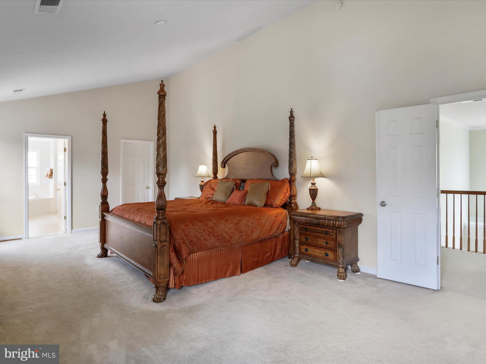 THE GALLERY - Residential