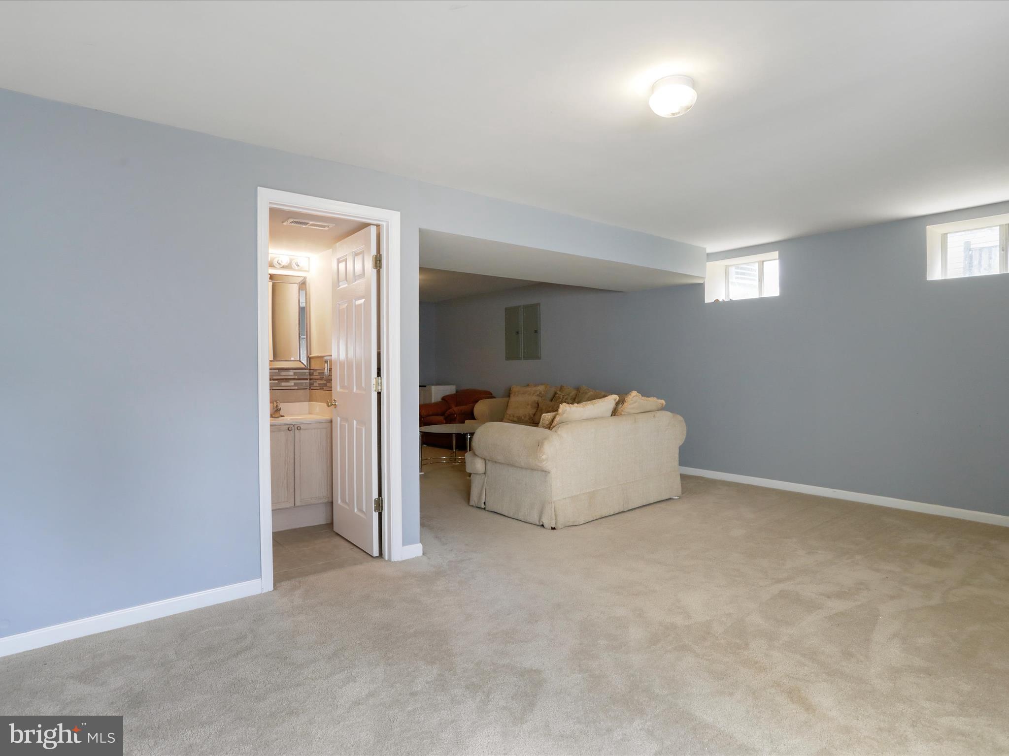 THE GALLERY - Residential