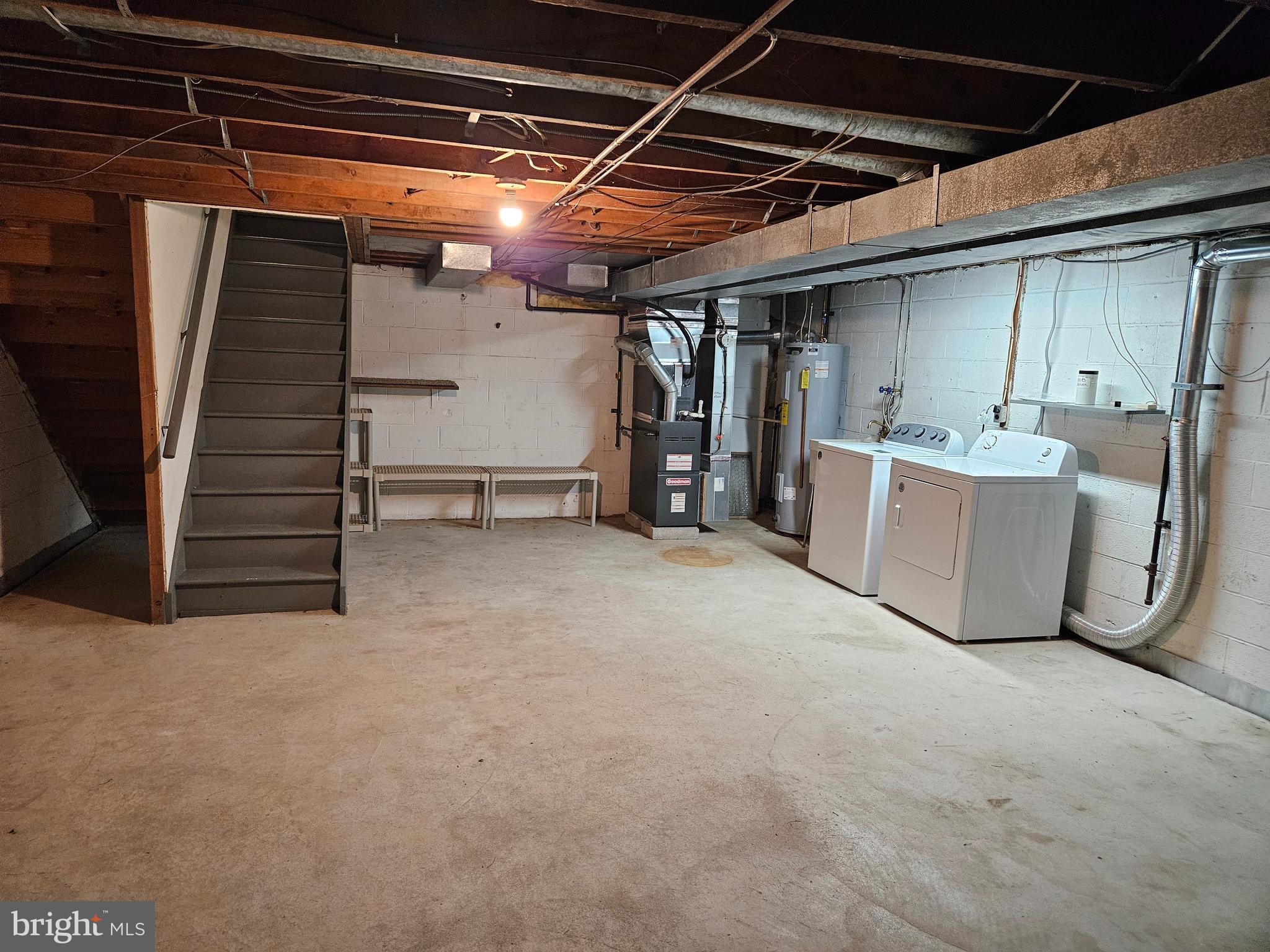 ORELAND - Residential Lease