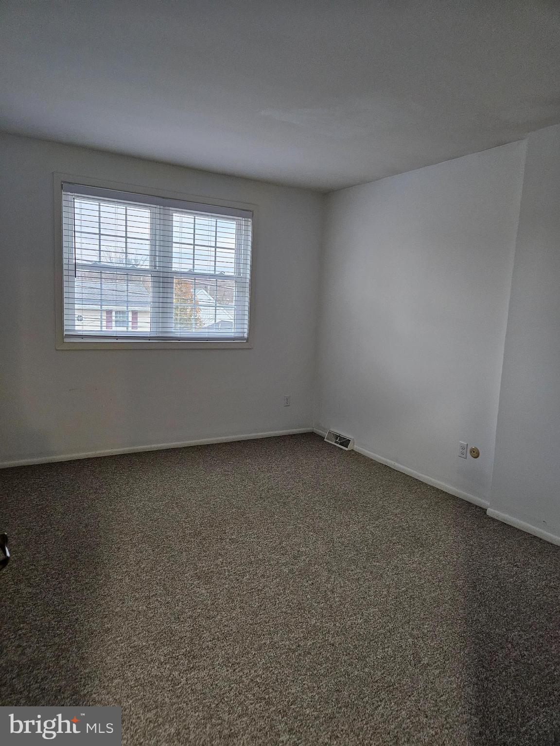 ORELAND - Residential Lease