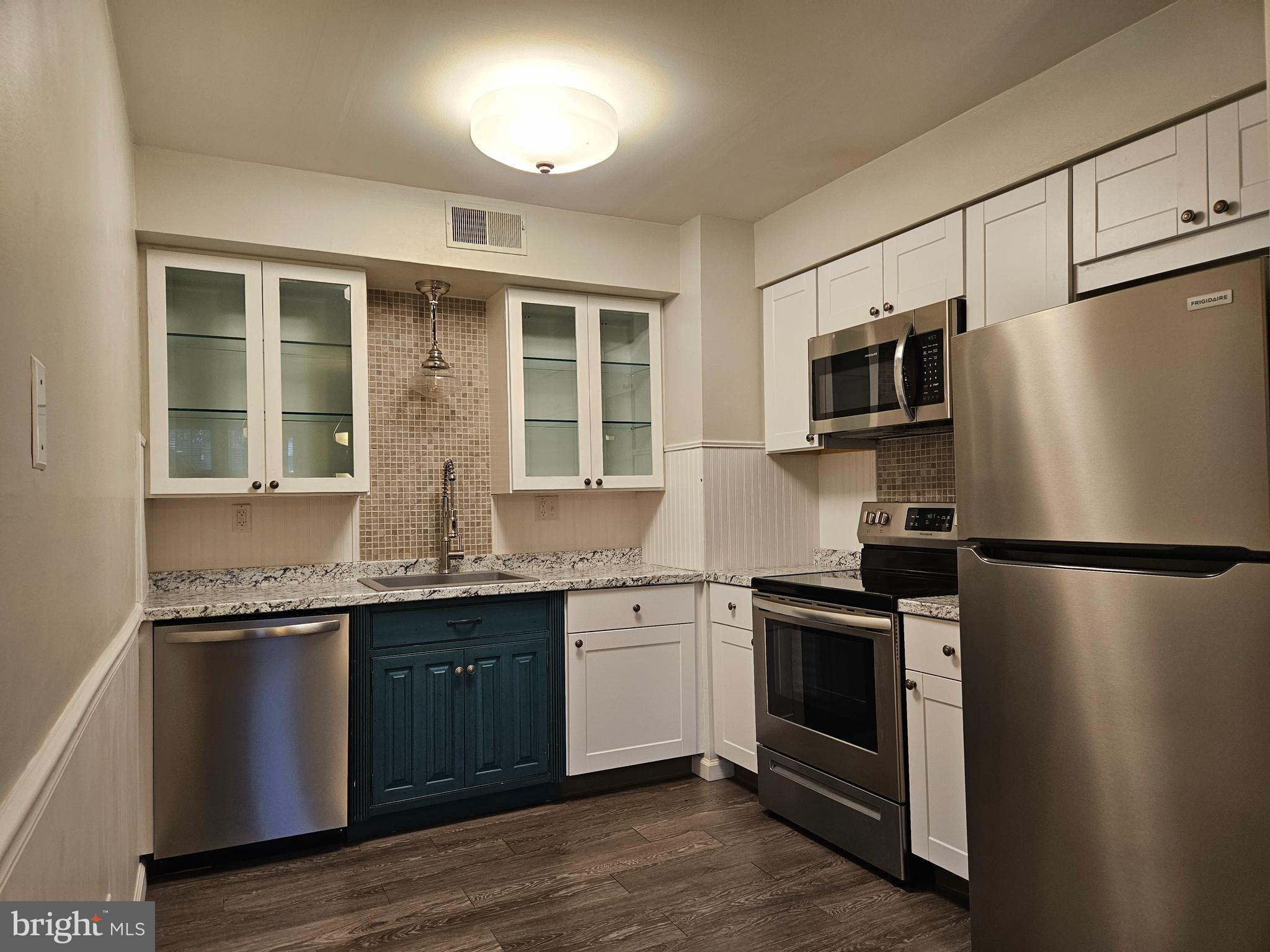 ORELAND - Residential Lease