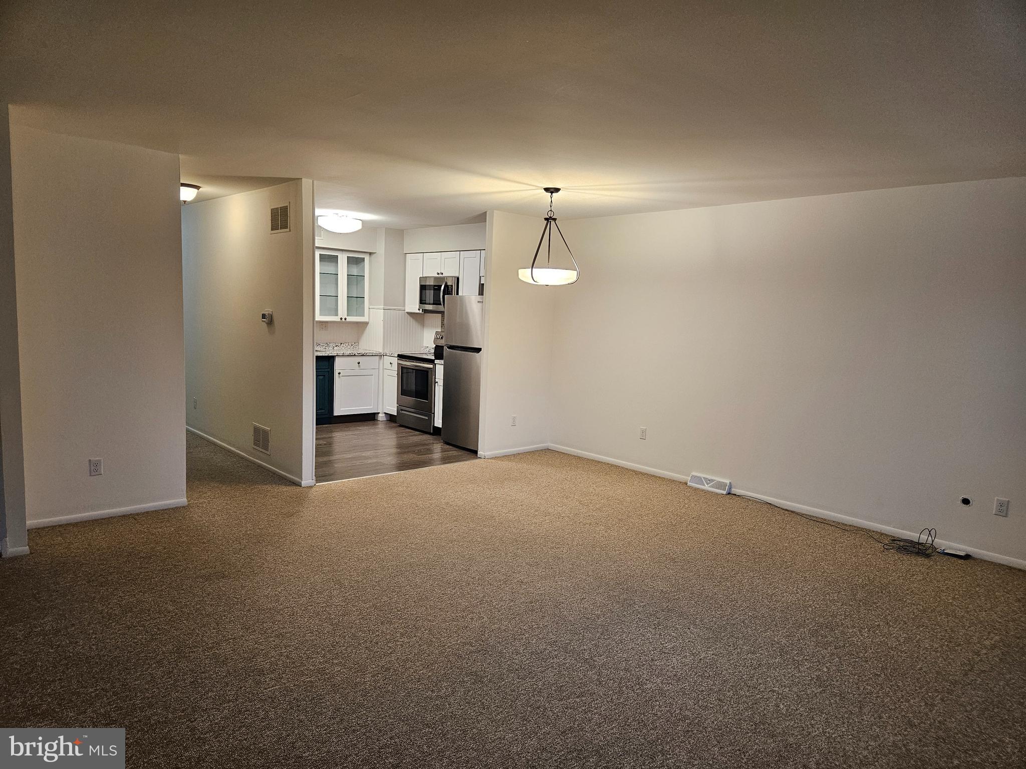 ORELAND - Residential Lease