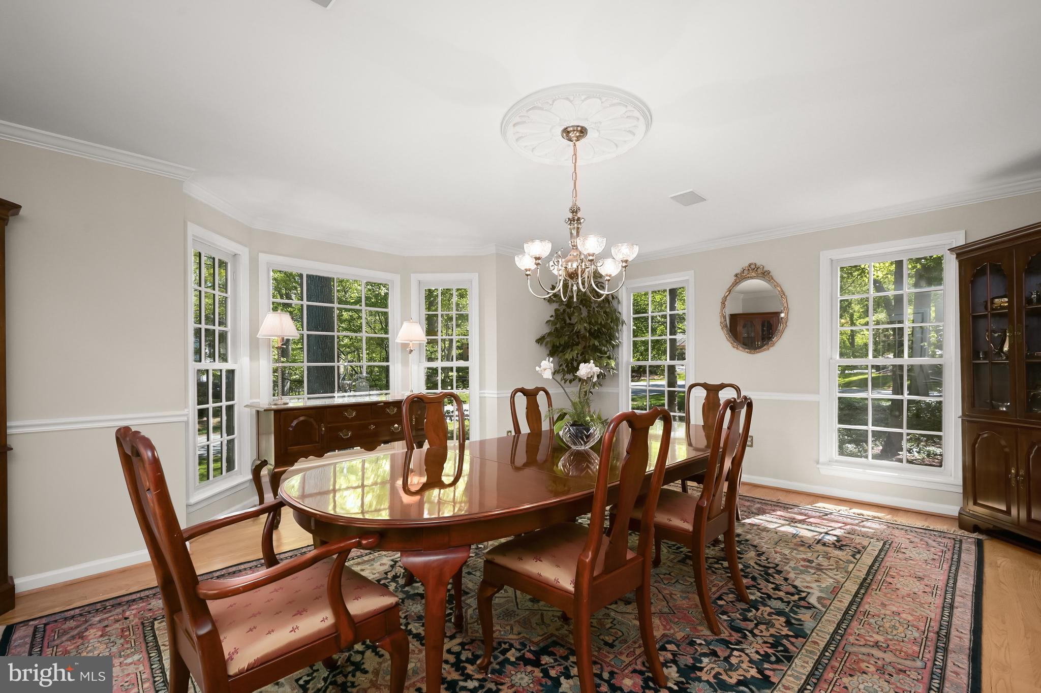 COUNTRY PLACE - Residential