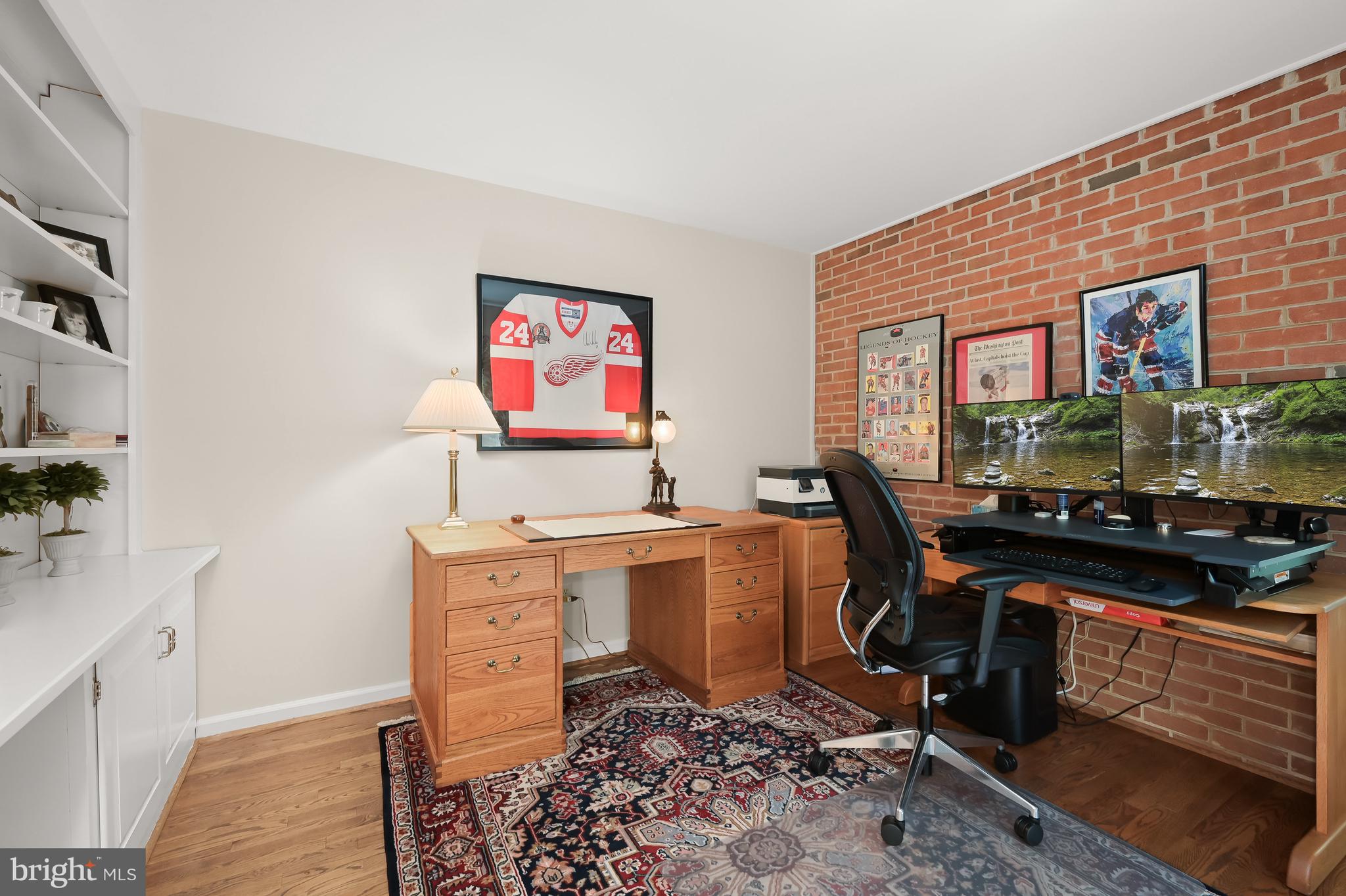 COUNTRY PLACE - Residential