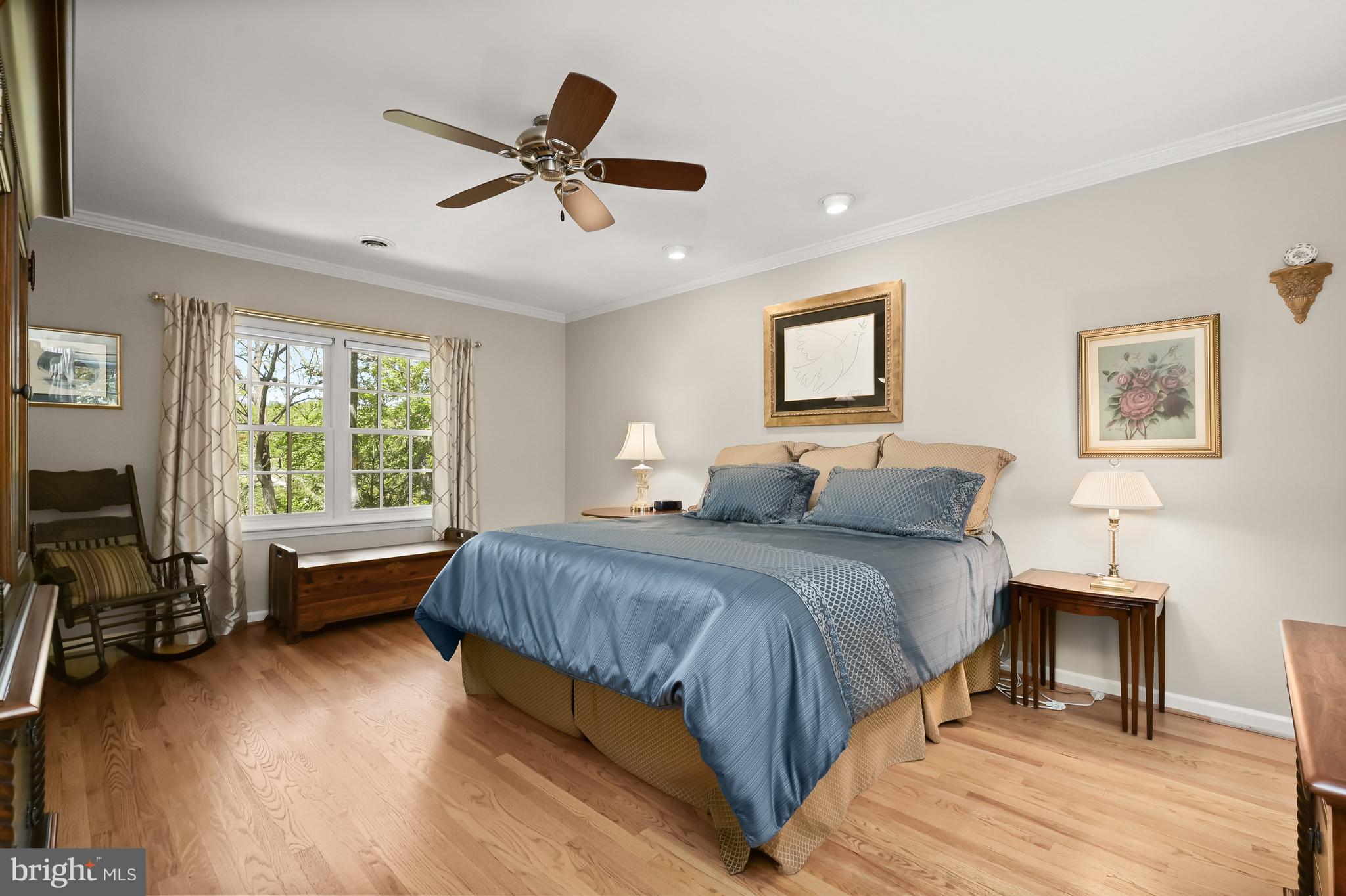 COUNTRY PLACE - Residential