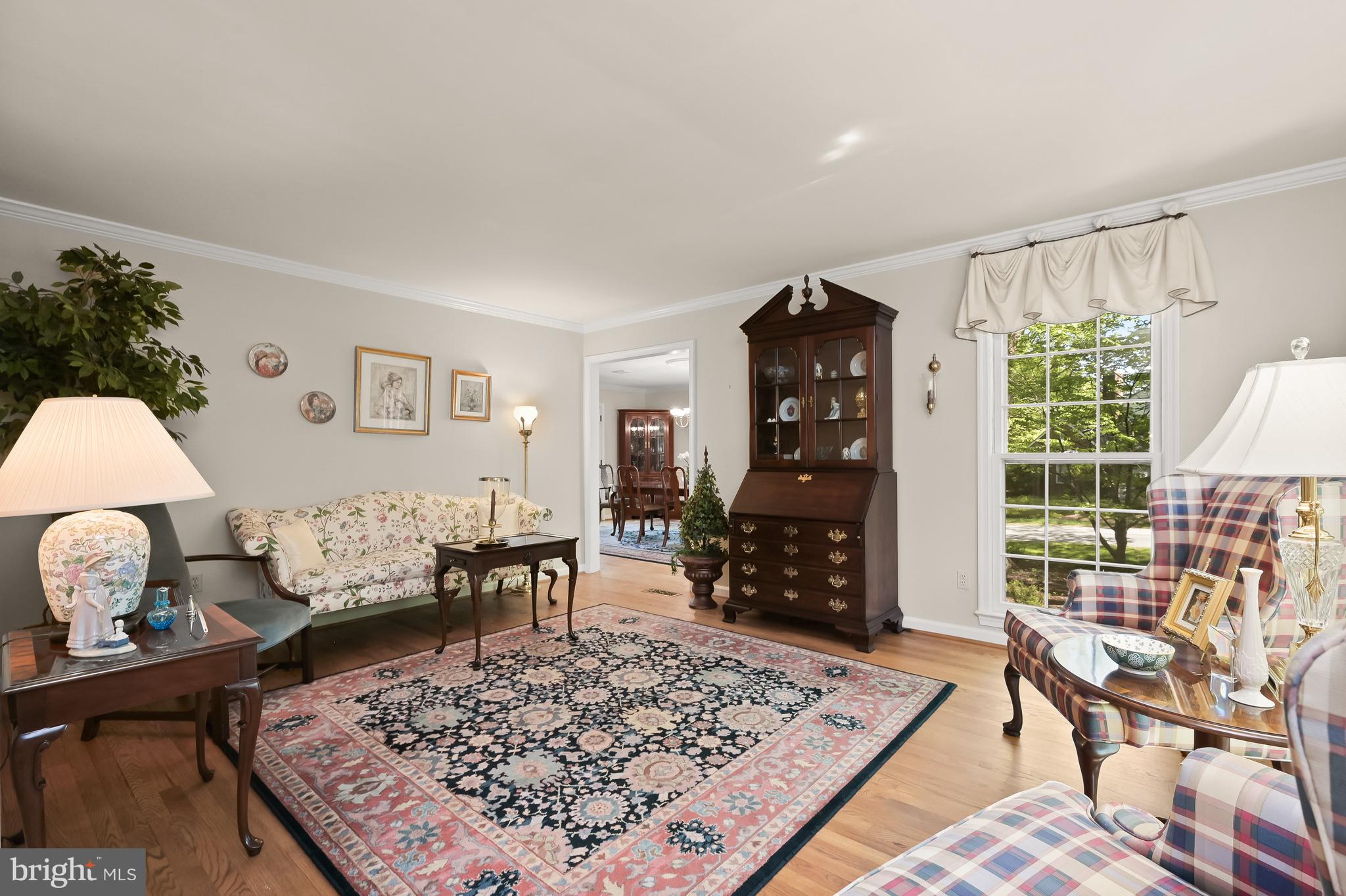 COUNTRY PLACE - Residential