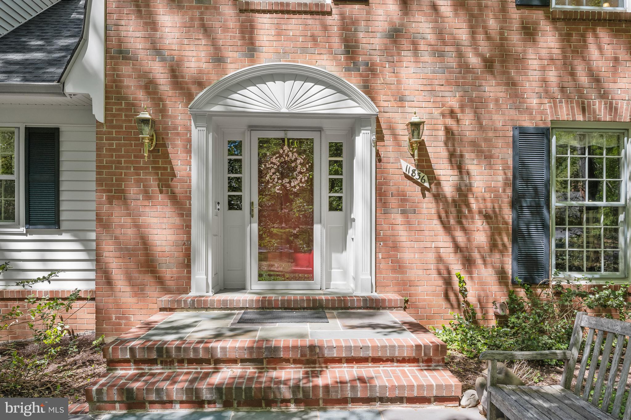 11836 HUNTING RIDGE COURT