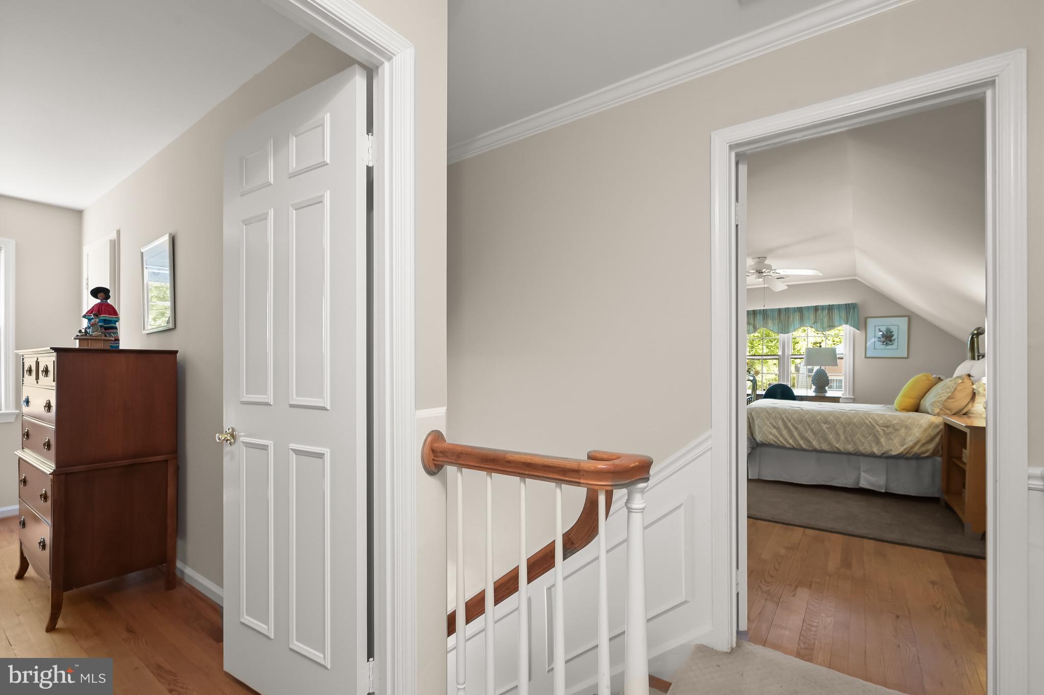 COUNTRY PLACE - Residential