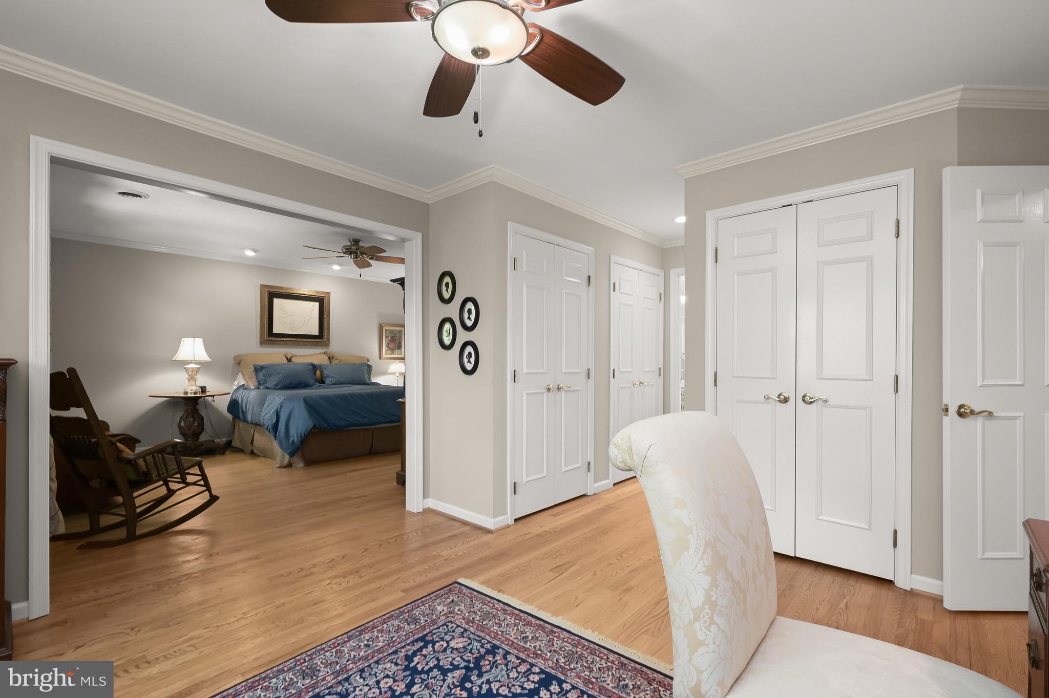 COUNTRY PLACE - Residential