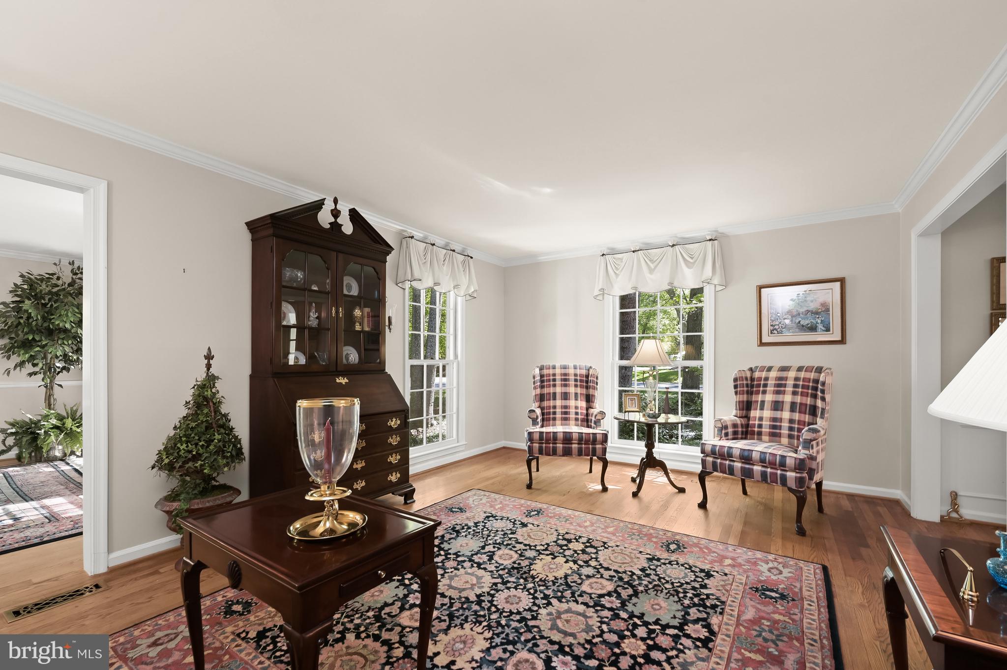 COUNTRY PLACE - Residential